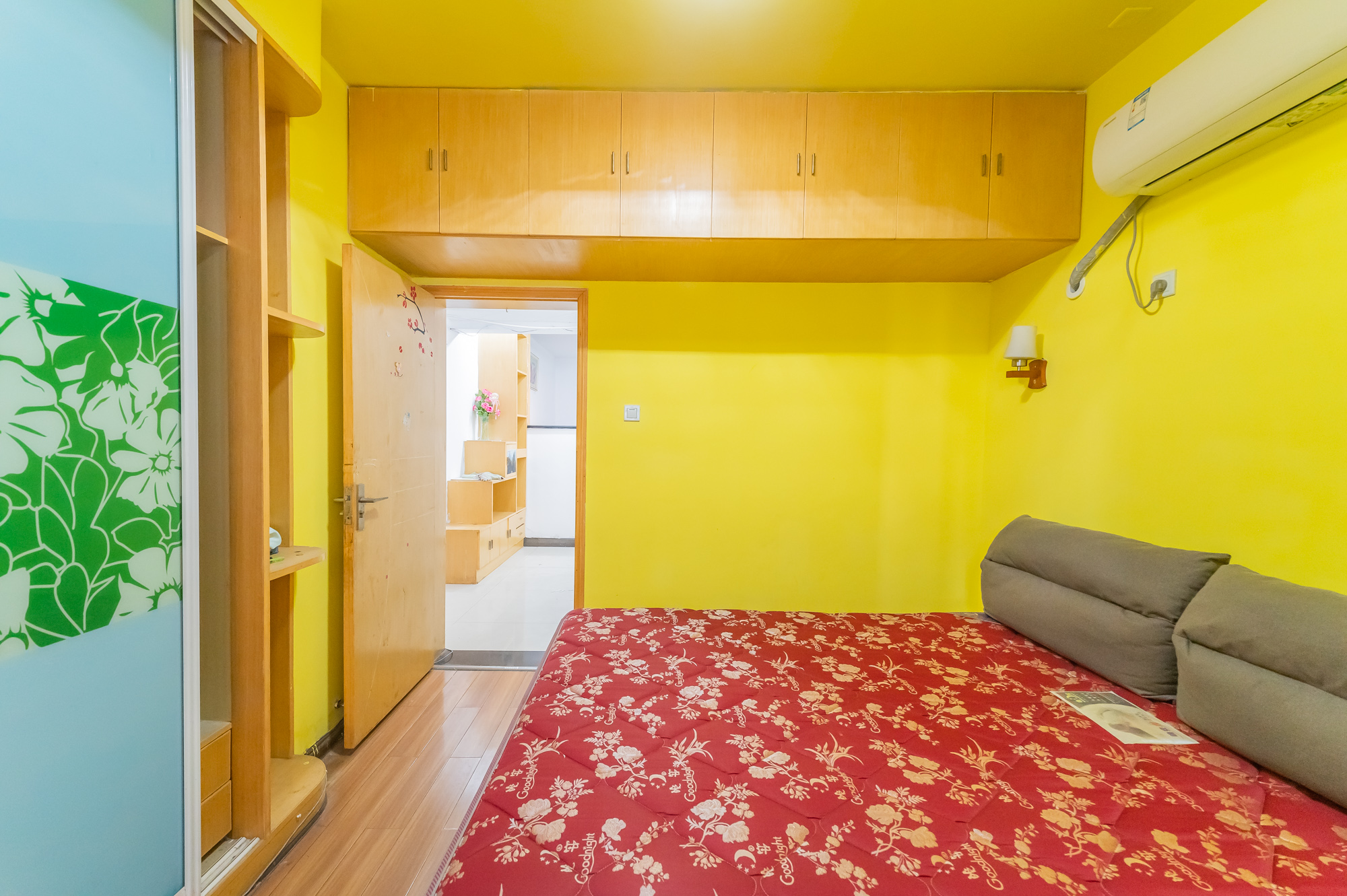 锦璨家园  2室2厅1卫    45.0万 锦璨家园  2室2厅1卫    45.0万卧室