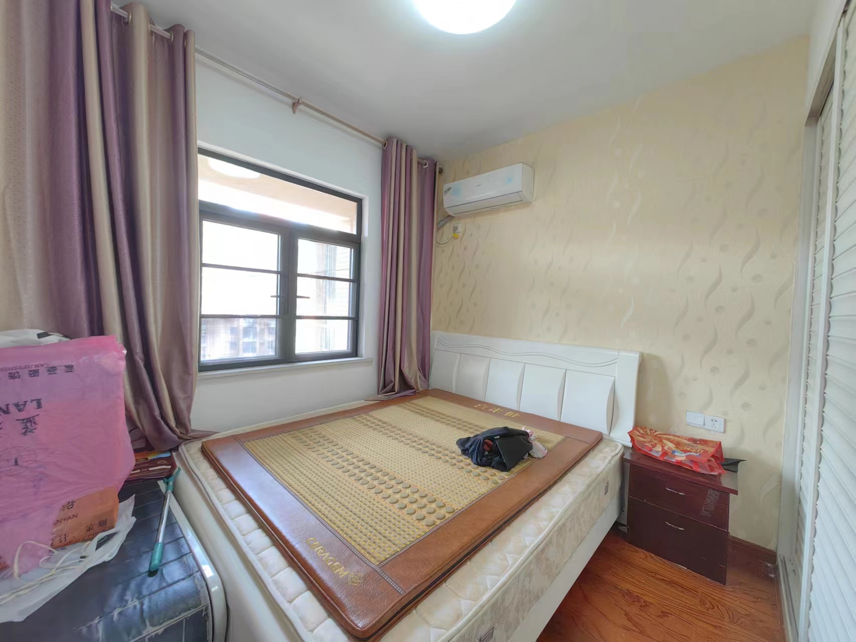 康桥美郡 4室2厅2卫 98.0万 康桥美郡 4室2厅2卫 98.0万室内图