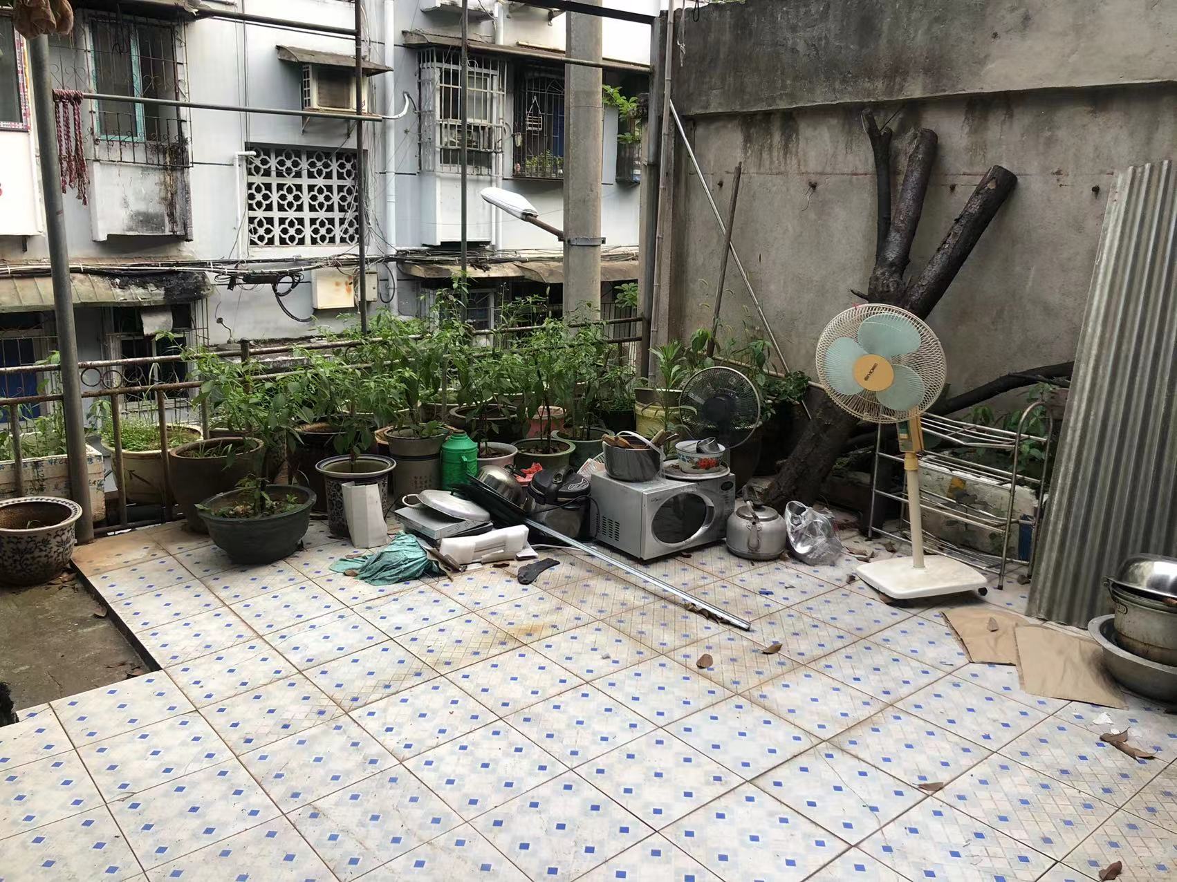 新华东路散盘 2室1厅1卫 28.0万 新华东路散盘 2室1厅1卫 28.0万室内图