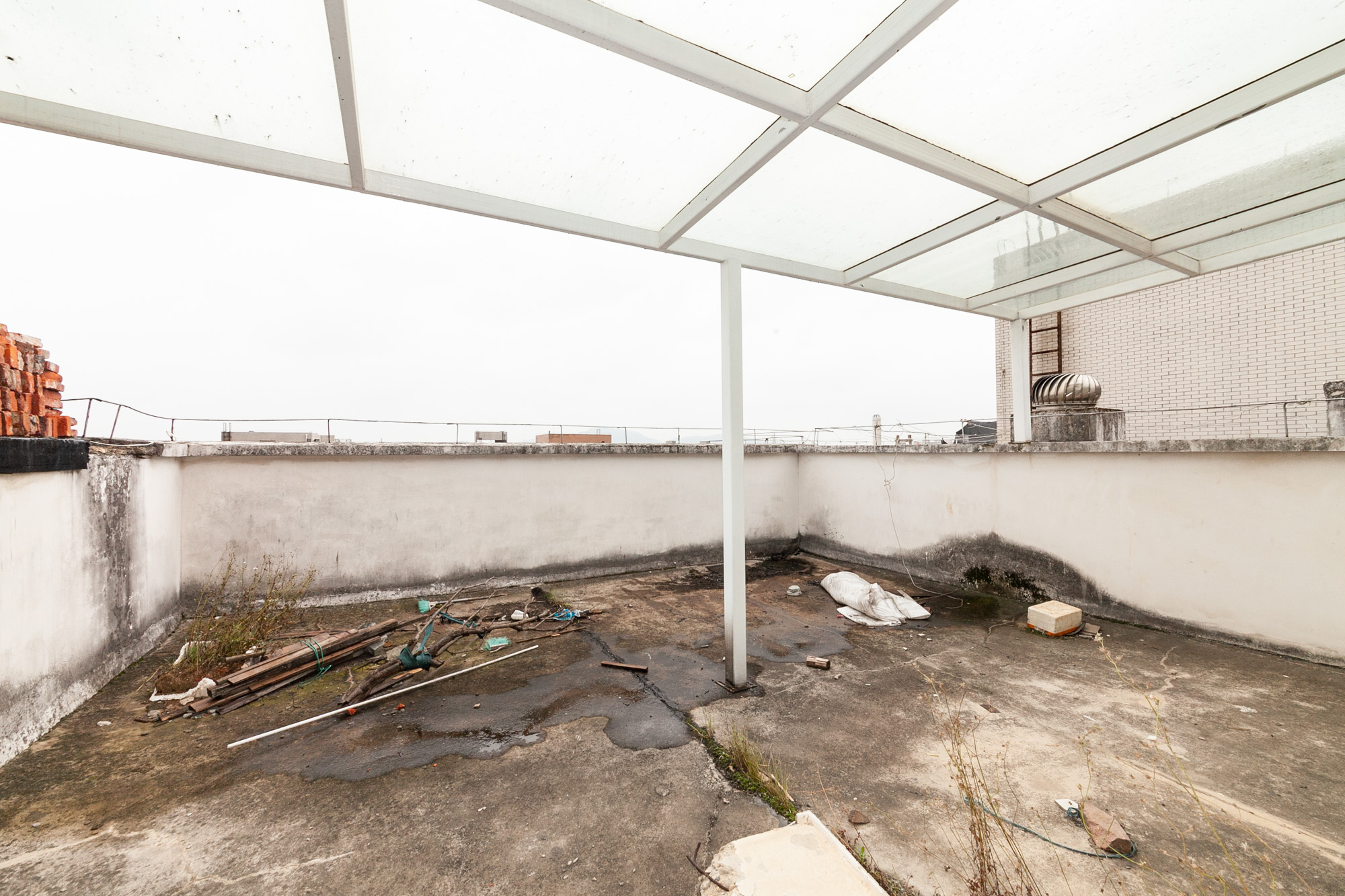 Cross尚公馆 3室2厅2卫 60.0万 Cross尚公馆 3室2厅2卫 60.0万阳台