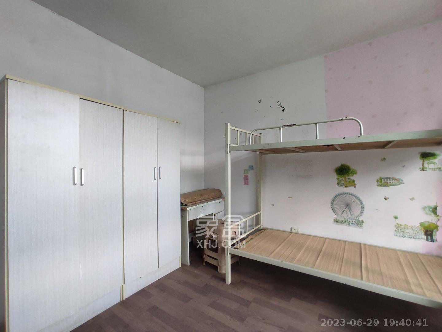 含浦家苑  3室2厅1卫   1700.00元/月室内图