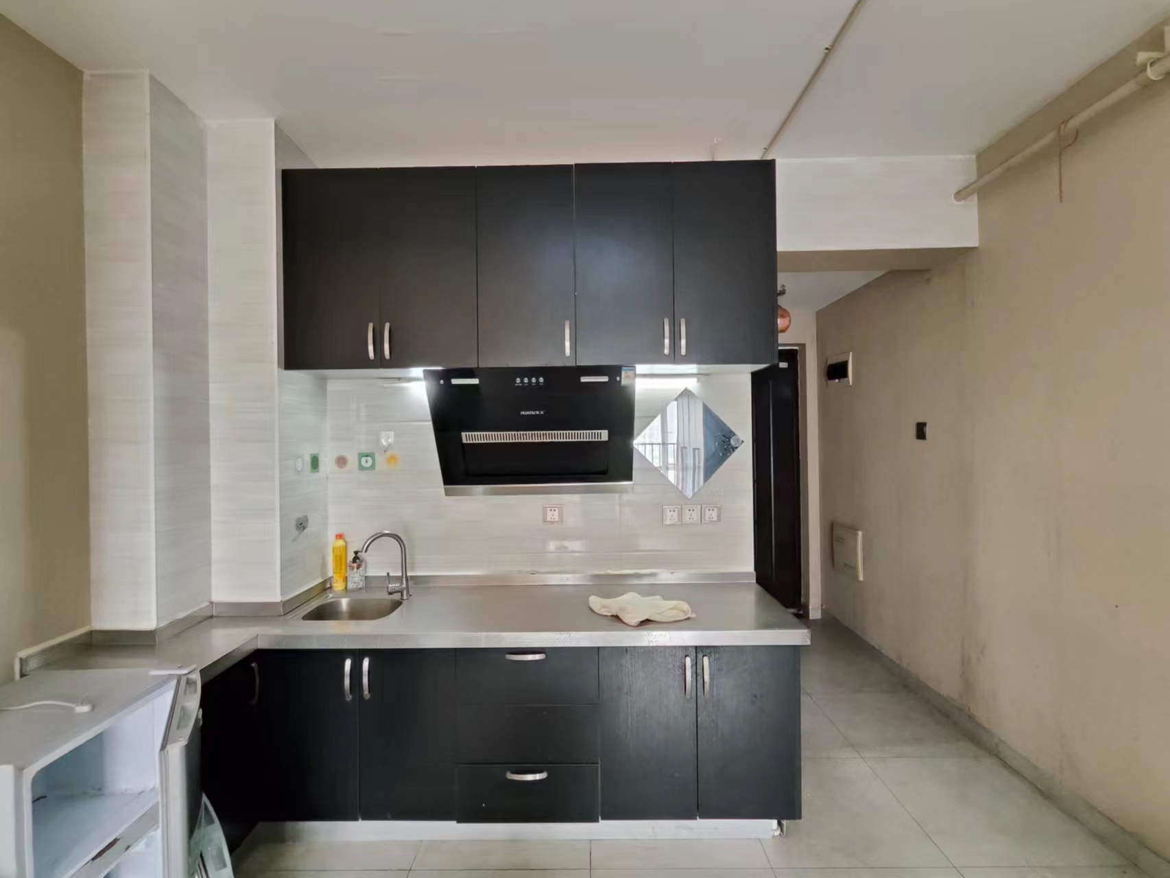 美的城三期  1室1厅1卫    25.0万 美的城三期  1室1厅1卫    25.0万室内图