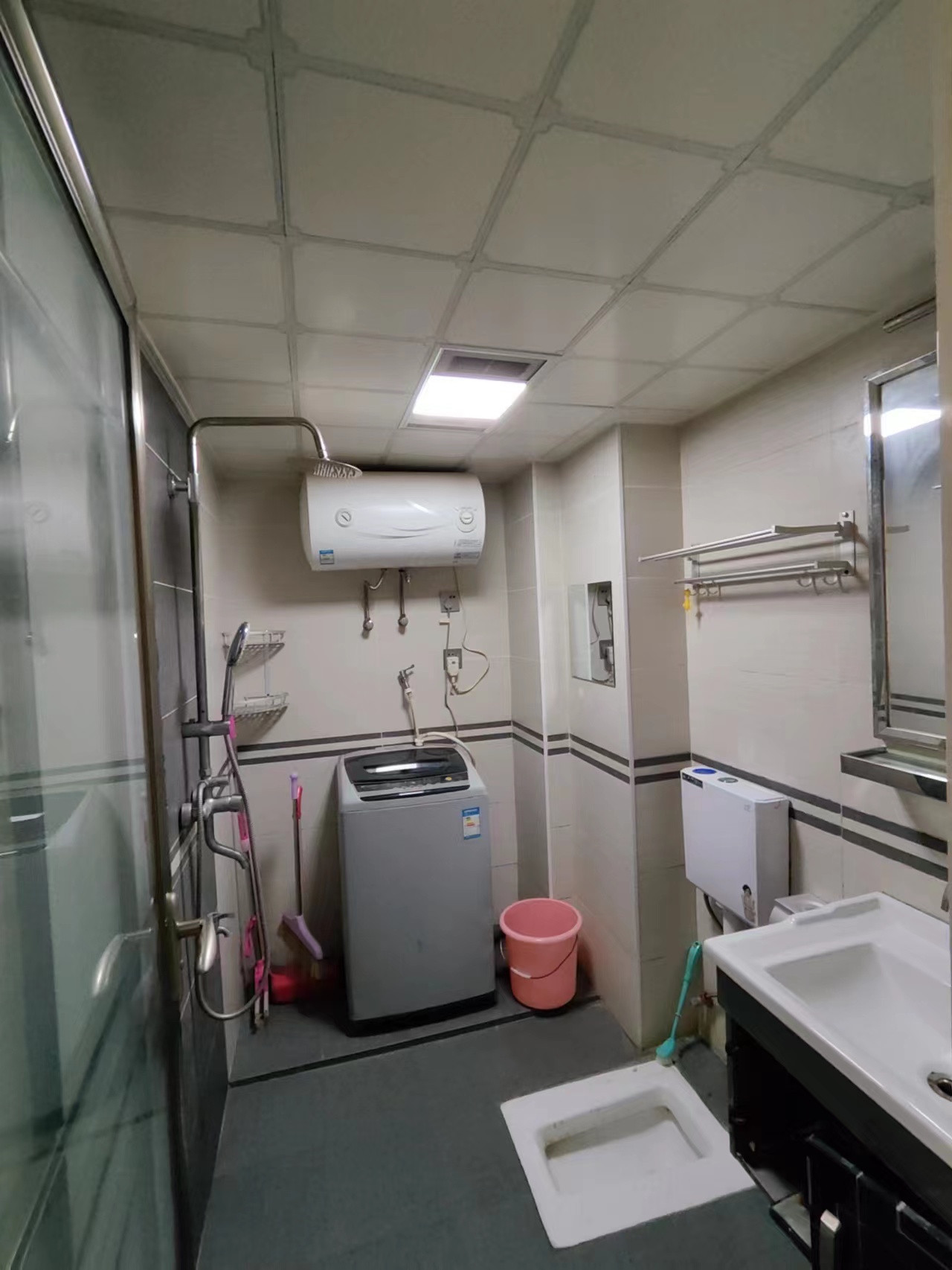 美的城三期  1室1厅1卫    25.0万 美的城三期  1室1厅1卫    25.0万室内图