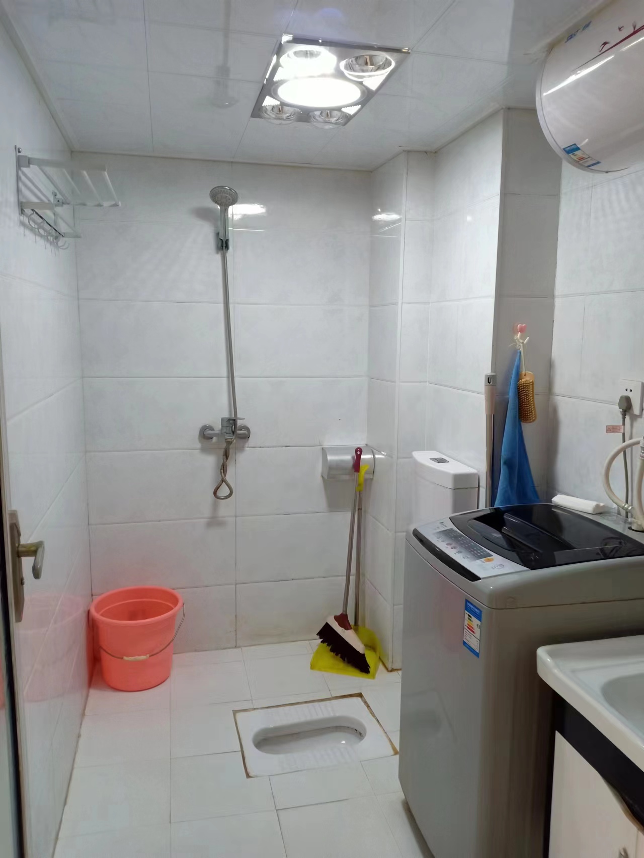 美的城三期 1室1厅1卫 23.80万 美的城三期 1室1厅1卫 23.80万室内图