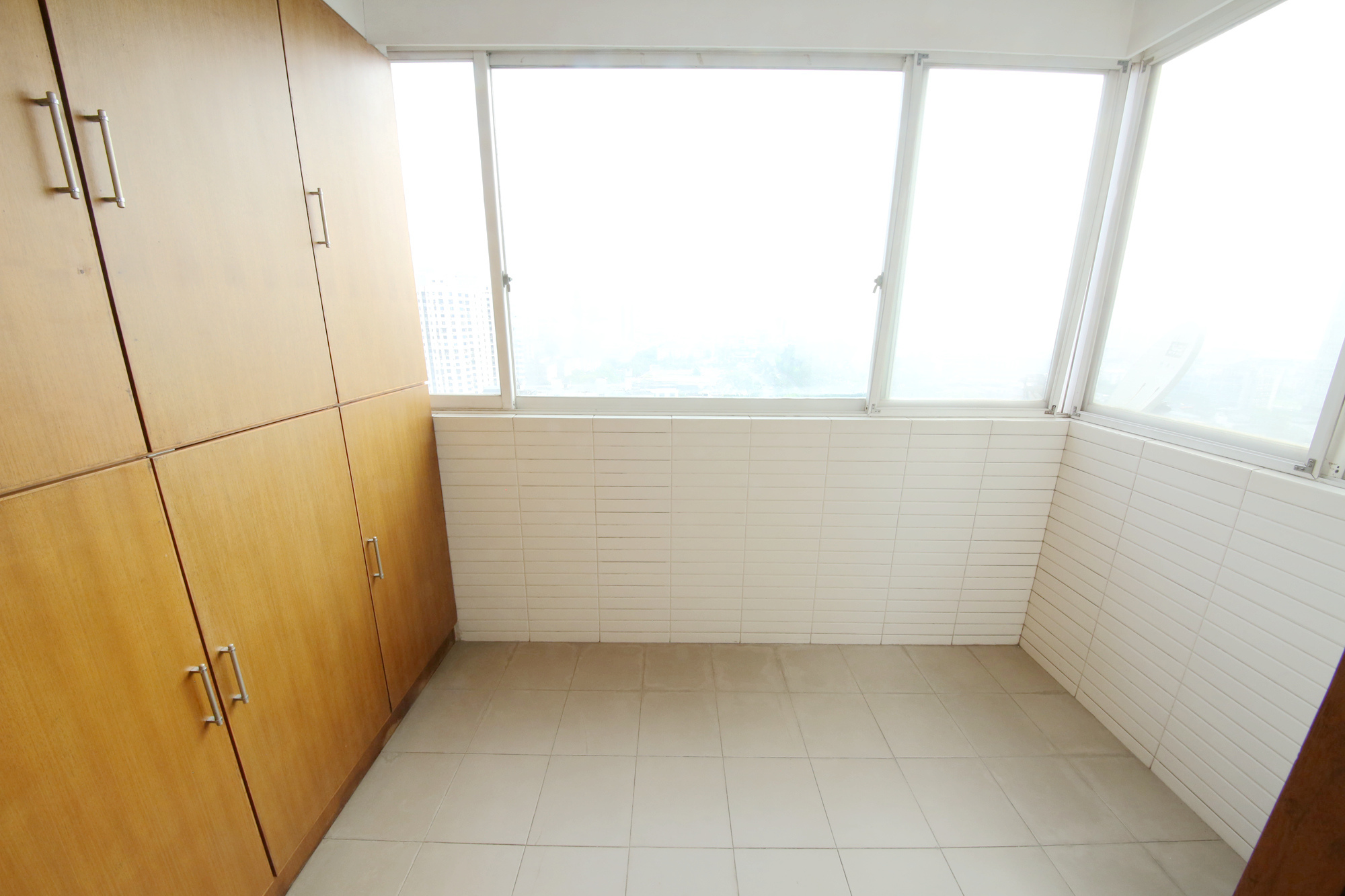 万顺家园  5室3厅2卫   188.00万阳台