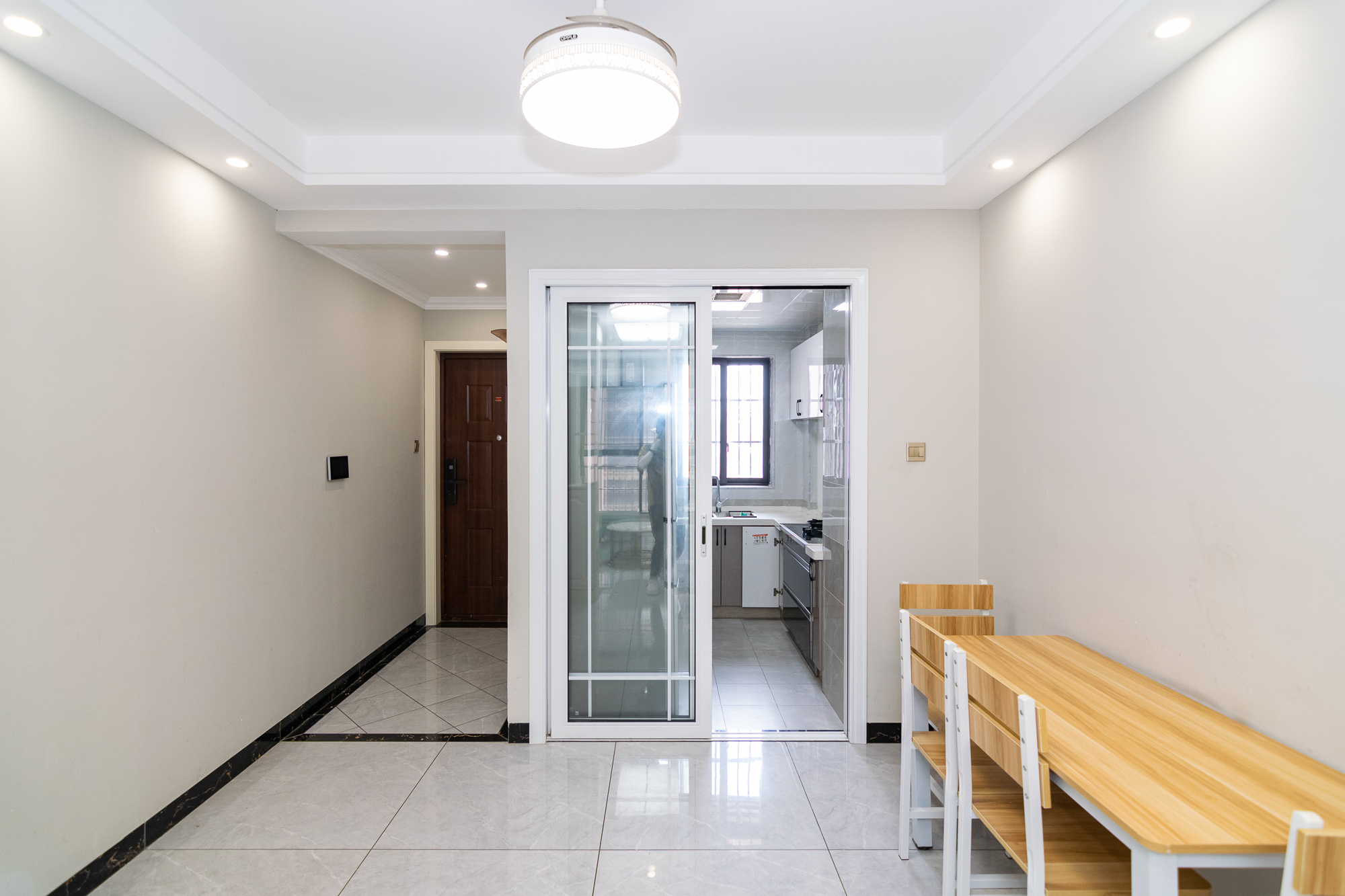 新城国际花都 3室2厅1卫 81.0万 新城国际花都 3室2厅1卫 81.0万客厅