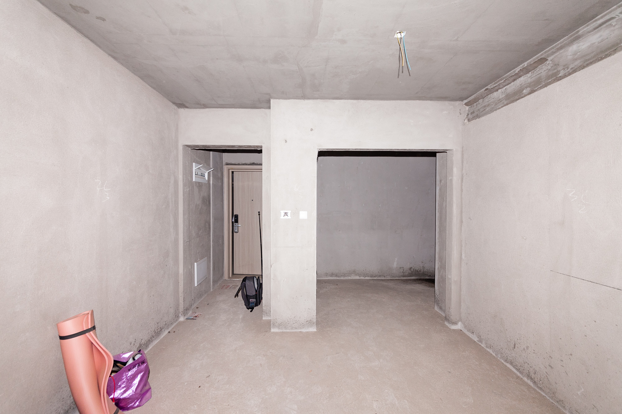 时代倾城三期 2室2厅1卫 86.0万 时代倾城三期 2室2厅1卫 86.0万客厅