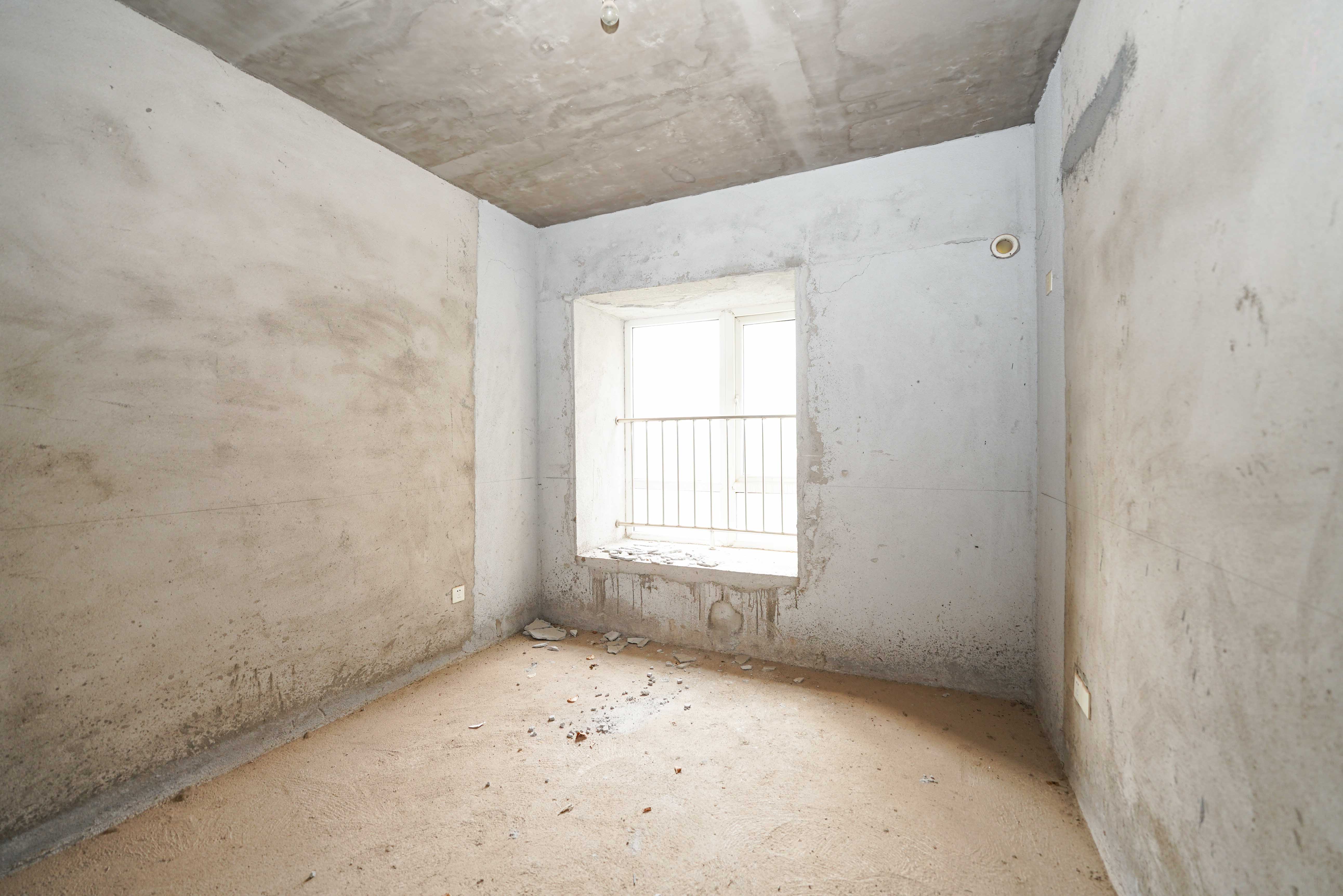 嘉华城(一期)  3室2厅2卫    131.0万 嘉华城(一期)  3室2厅2卫    131.0万卧室