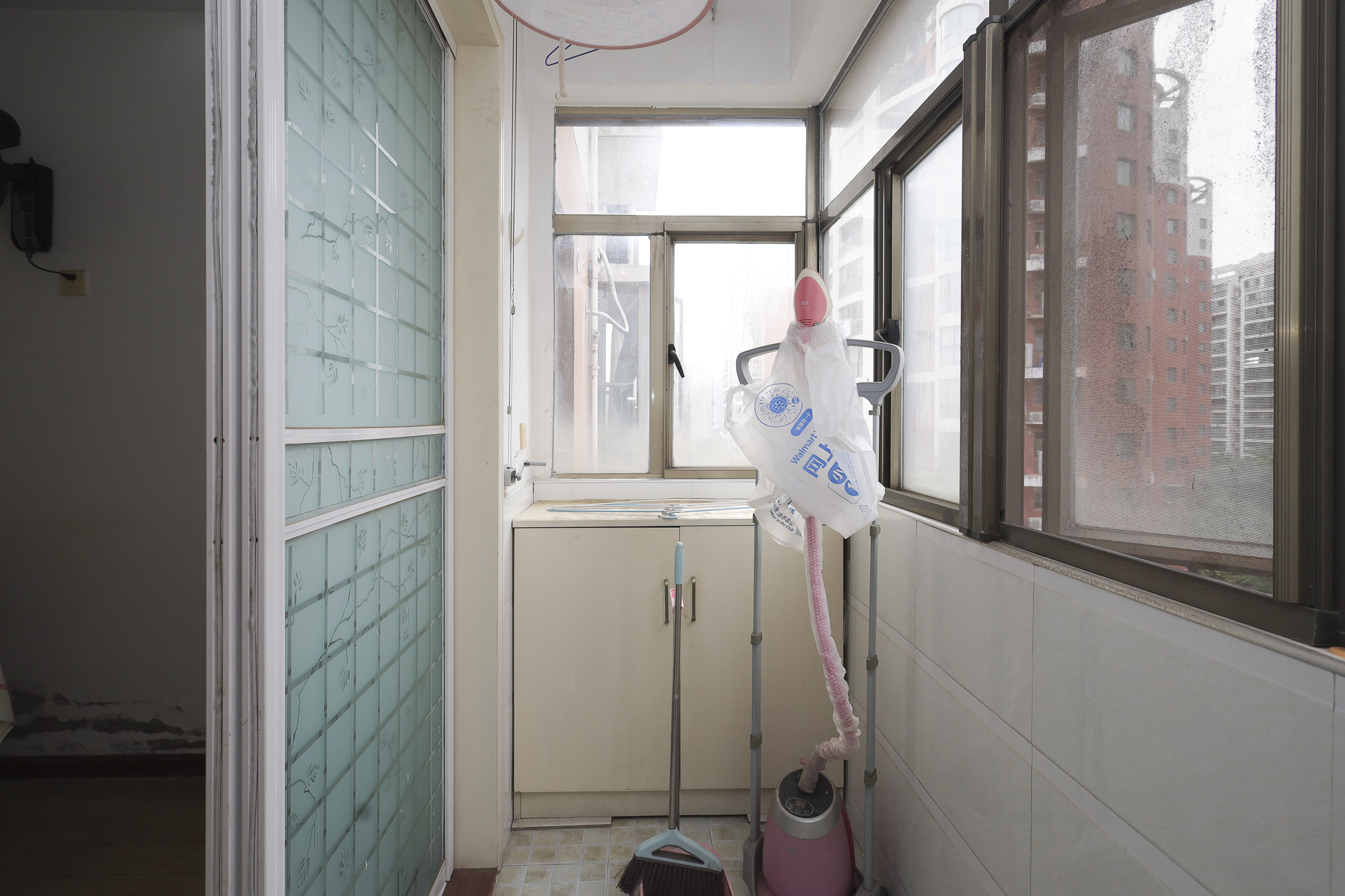 西岸润泽府 3室2厅2卫 150.0万 西岸润泽府 3室2厅2卫 150.0万阳台