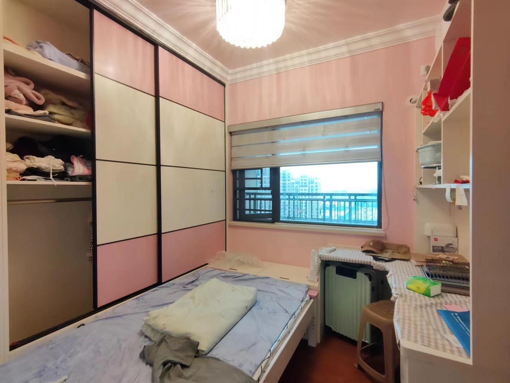 恒大华府 0室0厅0卫 90.0万 恒大华府 0室0厅0卫 90.0万室内图