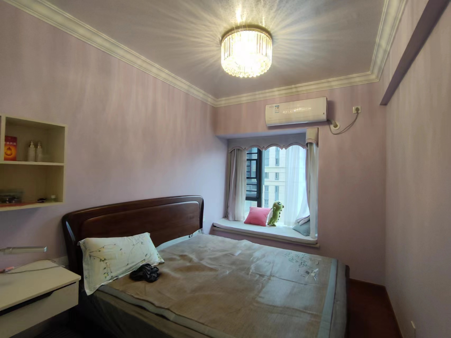 恒大华府 0室0厅0卫 90.0万 恒大华府 0室0厅0卫 90.0万室内图