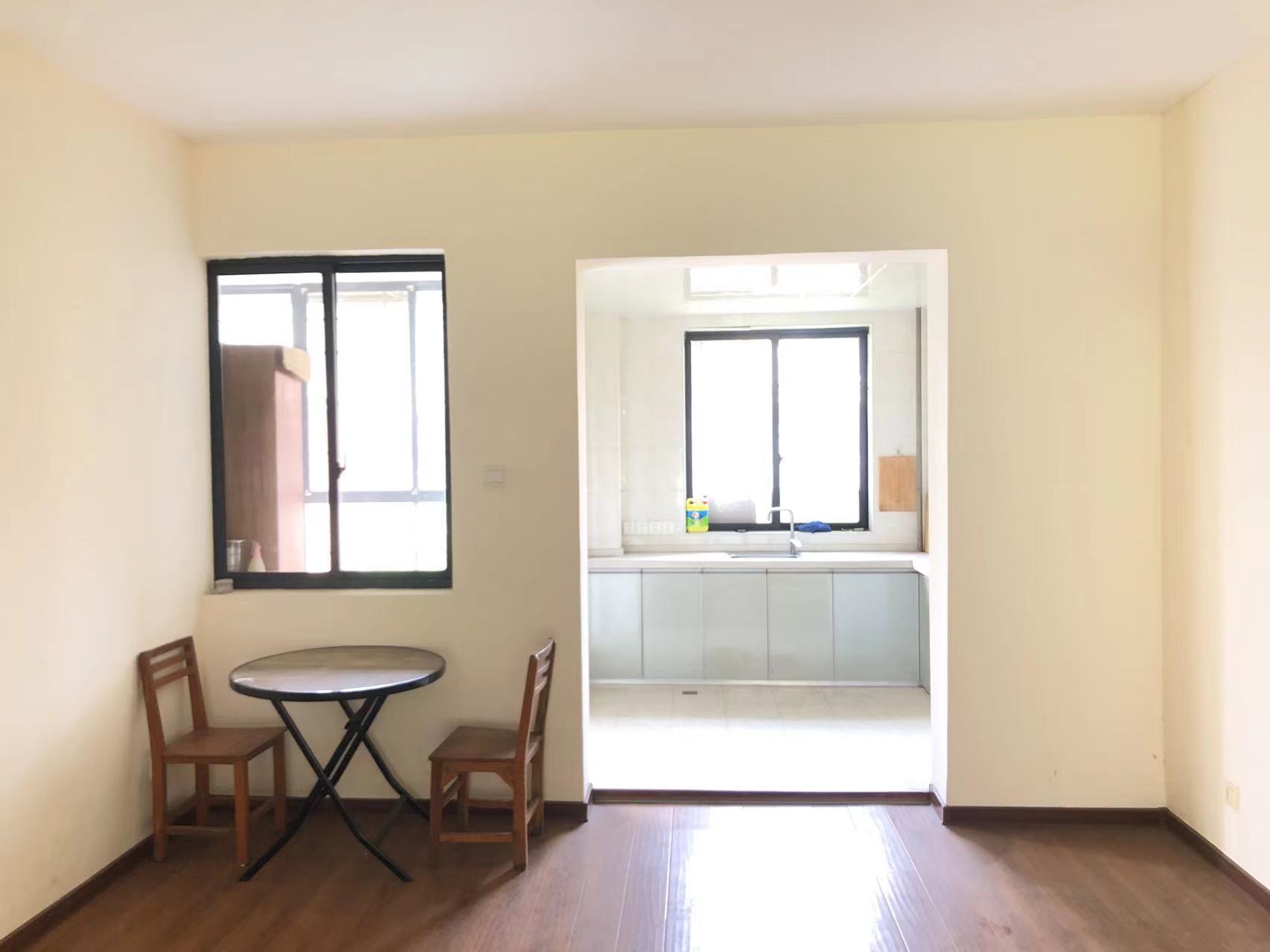 湘湾B区 3室2厅1卫 42.0万 湘湾B区 3室2厅1卫 42.0万室内图