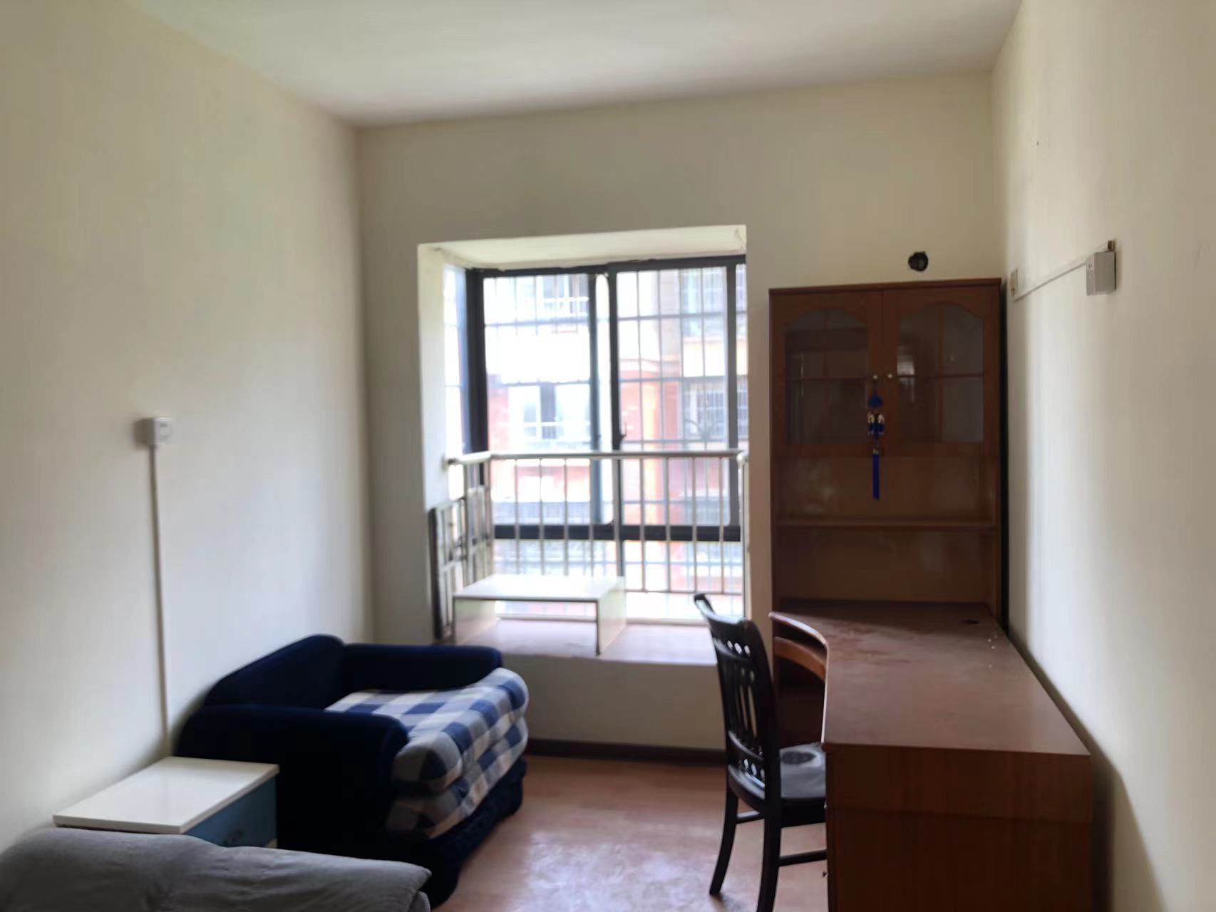 湘湾B区 3室2厅1卫 42.0万 湘湾B区 3室2厅1卫 42.0万室内图