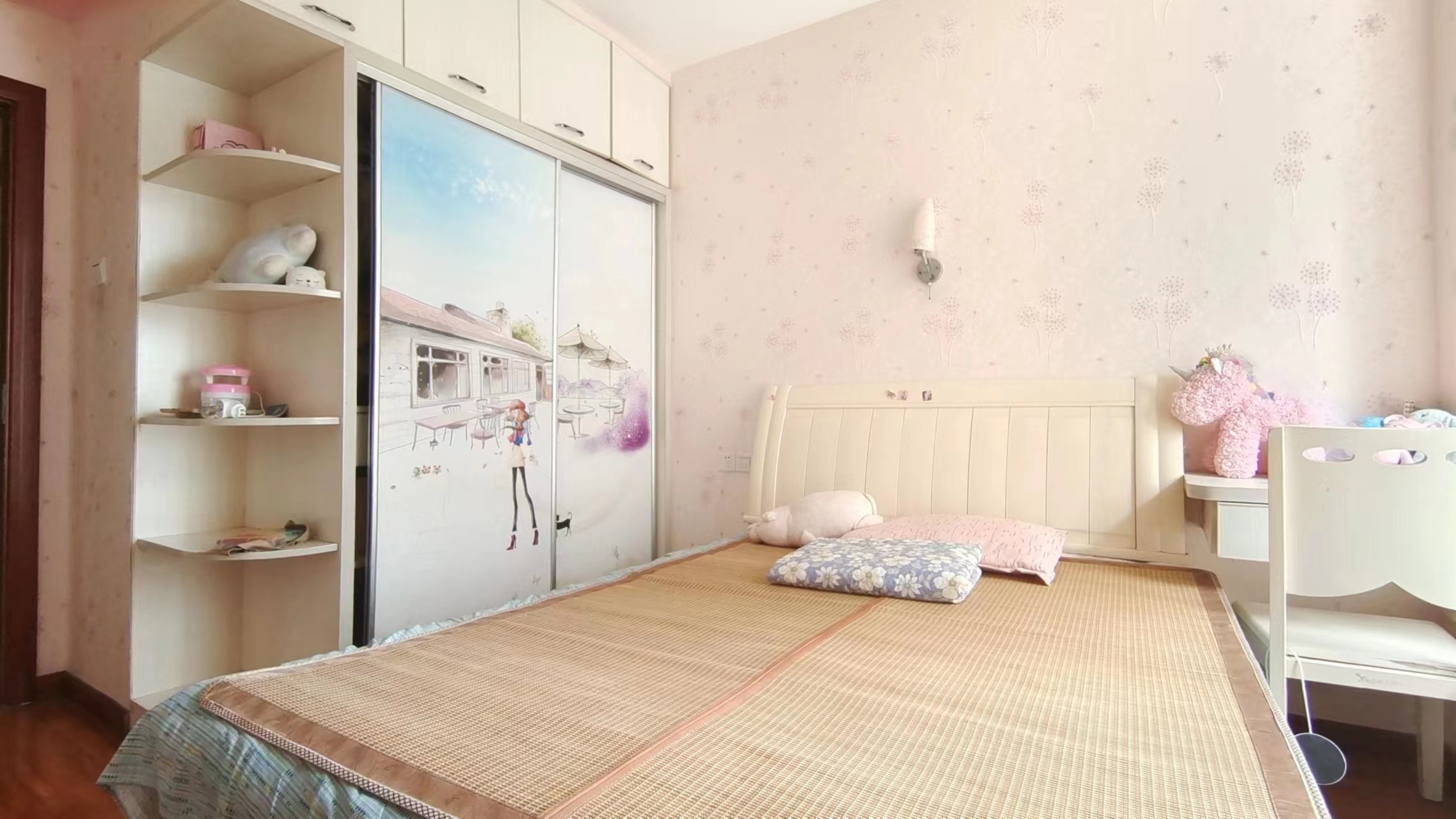 恒瑞雅园  3室2厅2卫    72.8万 恒瑞雅园  3室2厅2卫    72.8万室内图