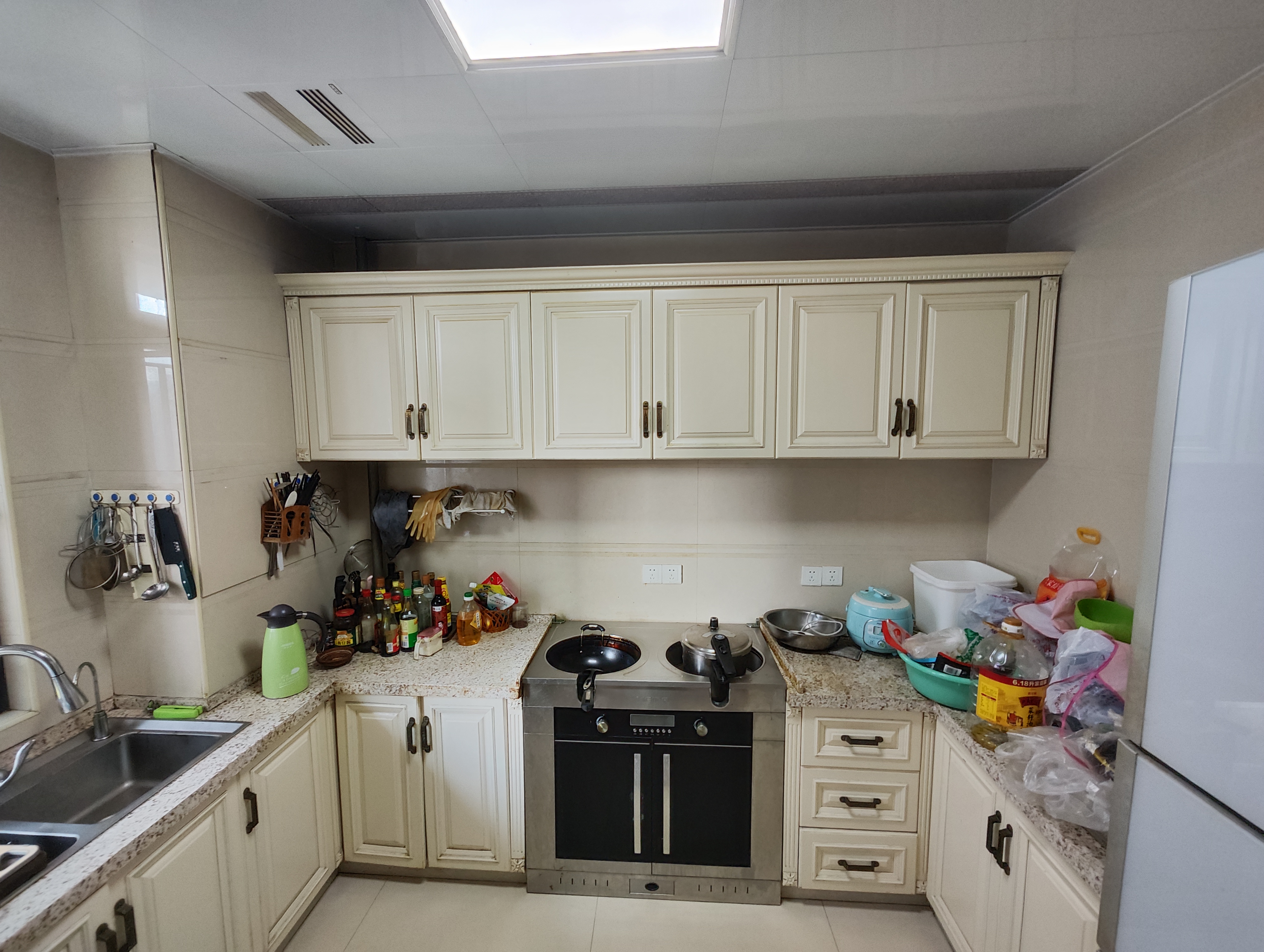 流金岁月-华晨国际 4室2厅3卫 138.0万 流金岁月-华晨国际 4室2厅3卫 138.0万室内图