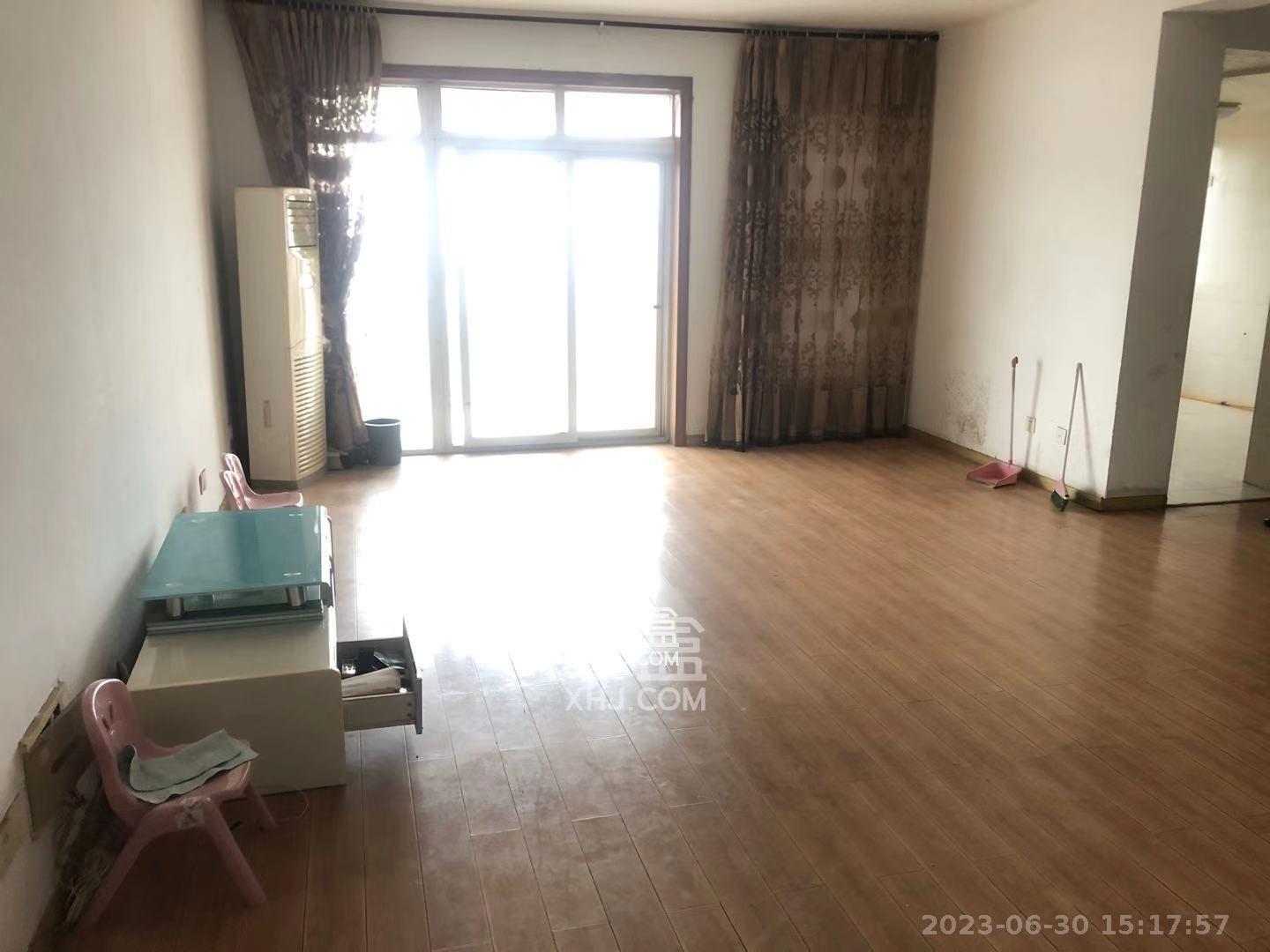 古汉名居  4室2厅1卫   3800.00元/月室内图