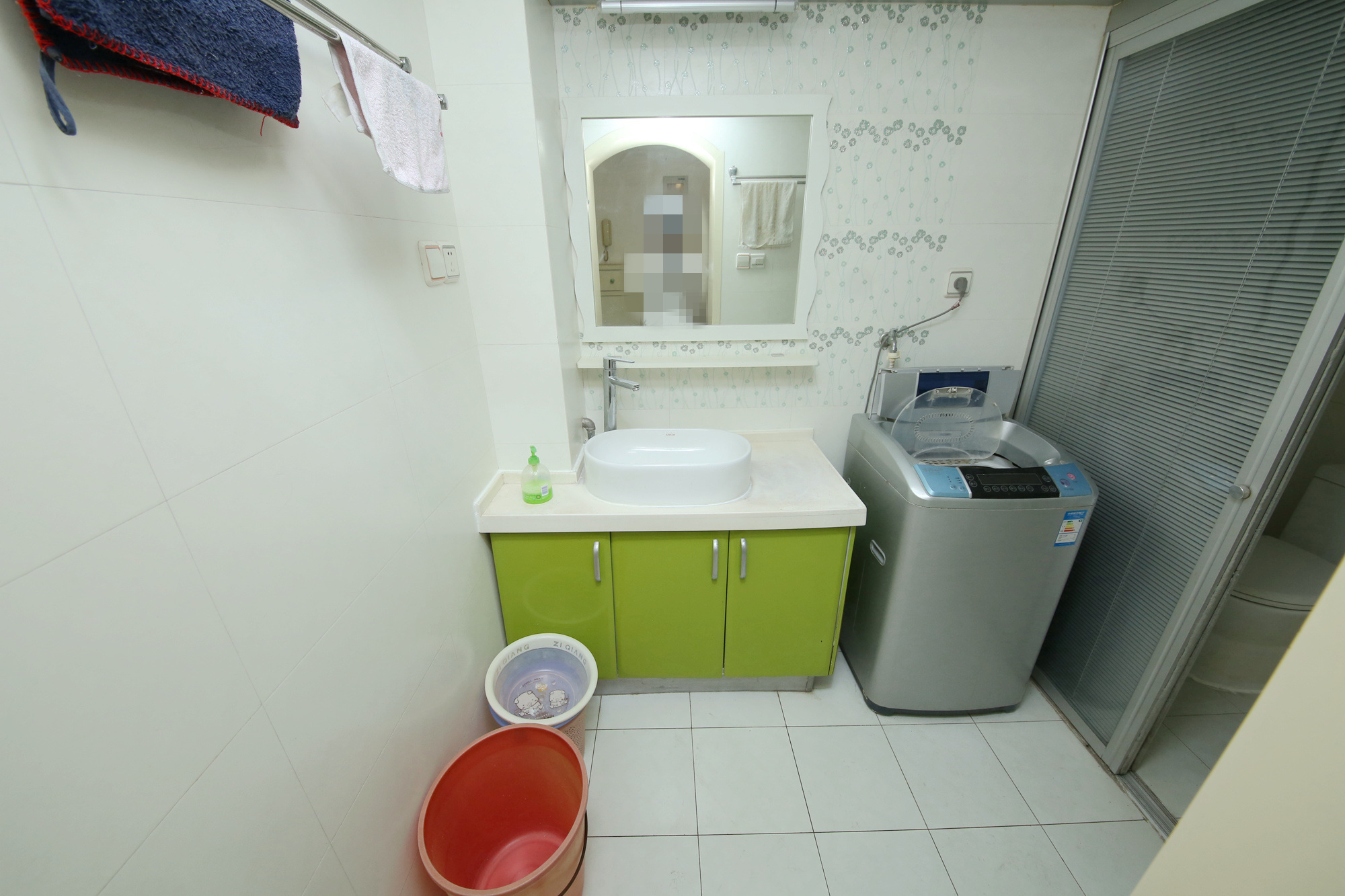 国祯环保宿舍  2室1厅1卫    55.0万卫生间