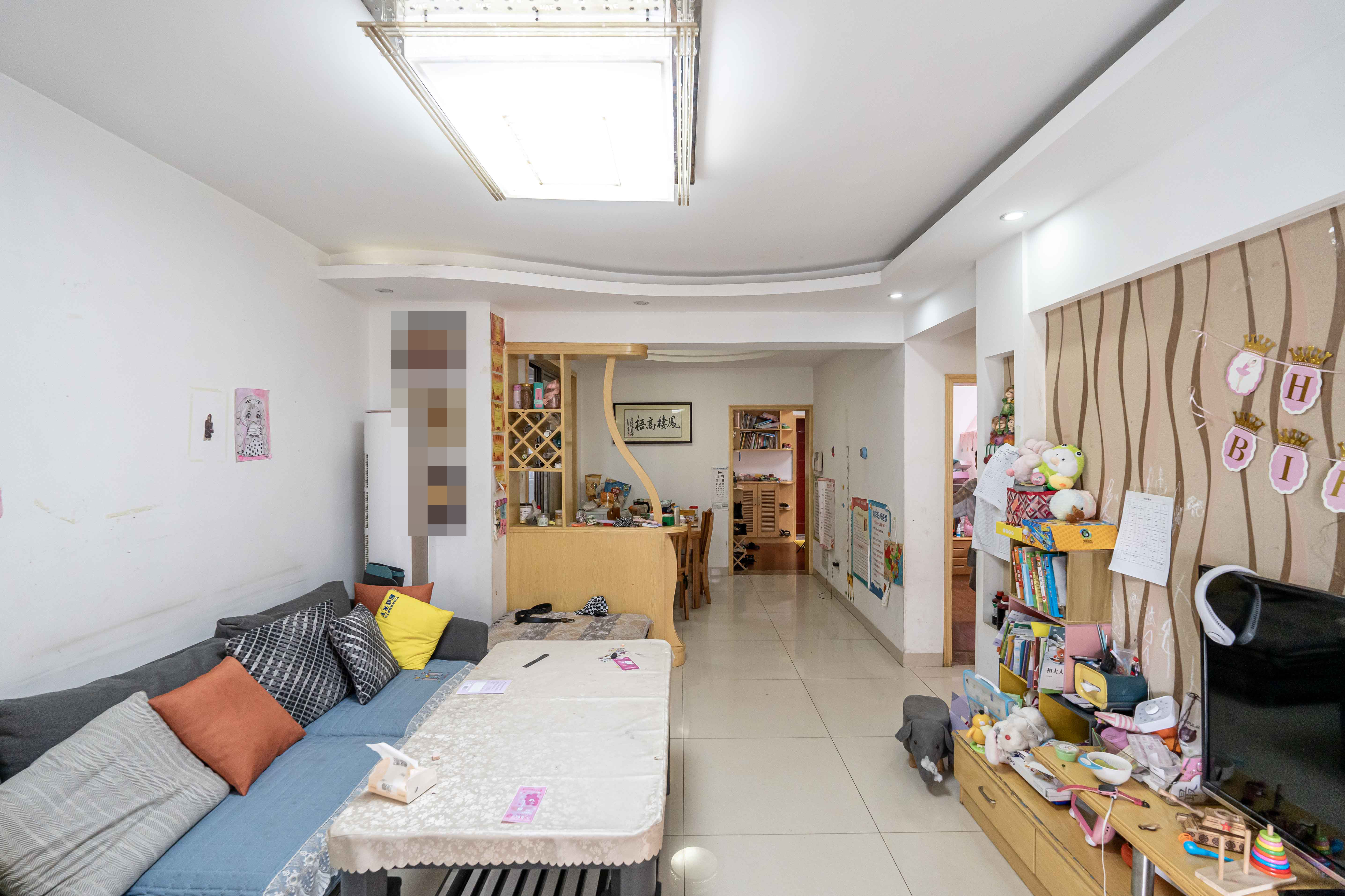 海拔东方  2室2厅2卫    92.7万 海拔东方  2室2厅2卫    92.7万客厅