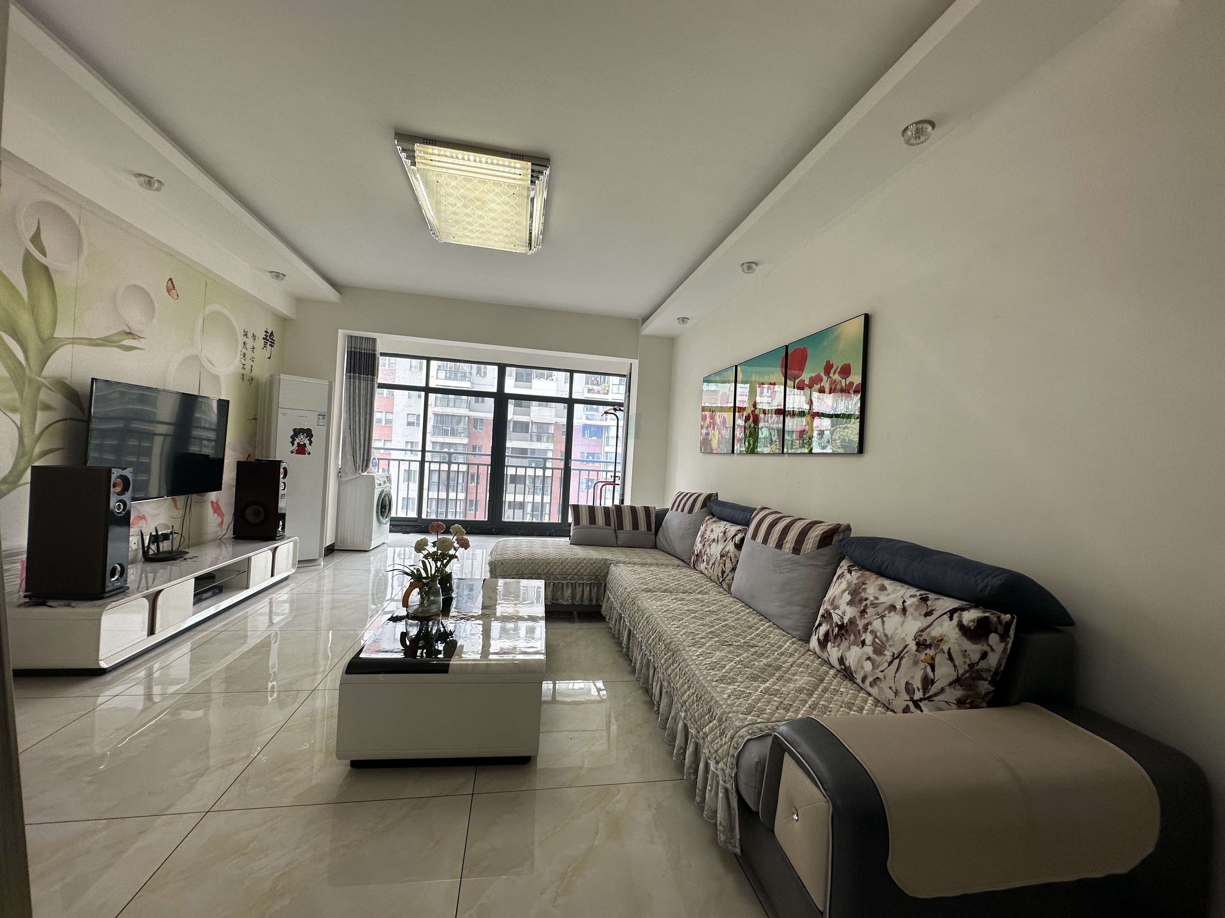 湘江名都 2室2厅1卫 56.6万 湘江名都 2室2厅1卫 56.6万室内图