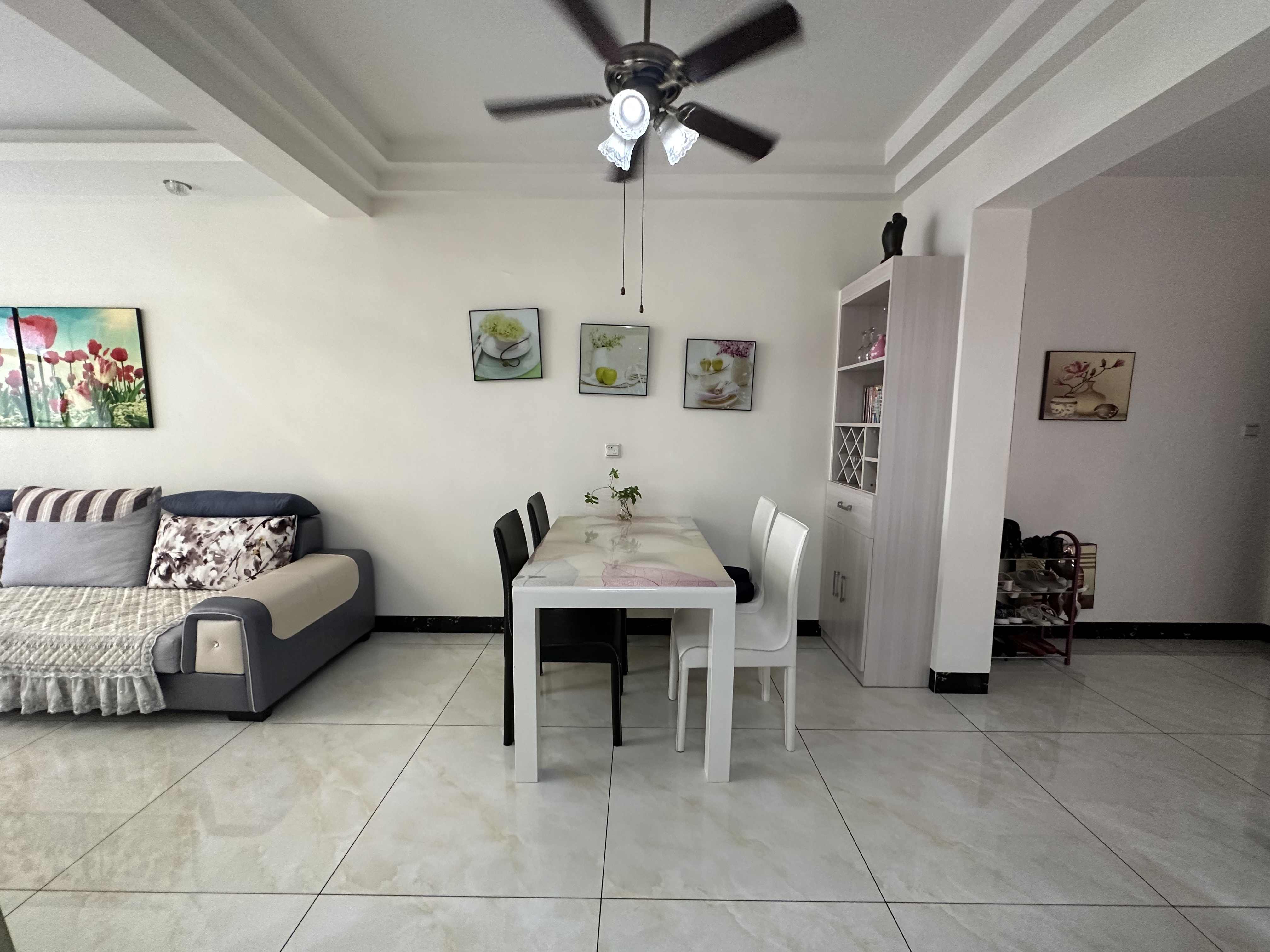 湘江名都 2室2厅1卫 56.6万 湘江名都 2室2厅1卫 56.6万室内图