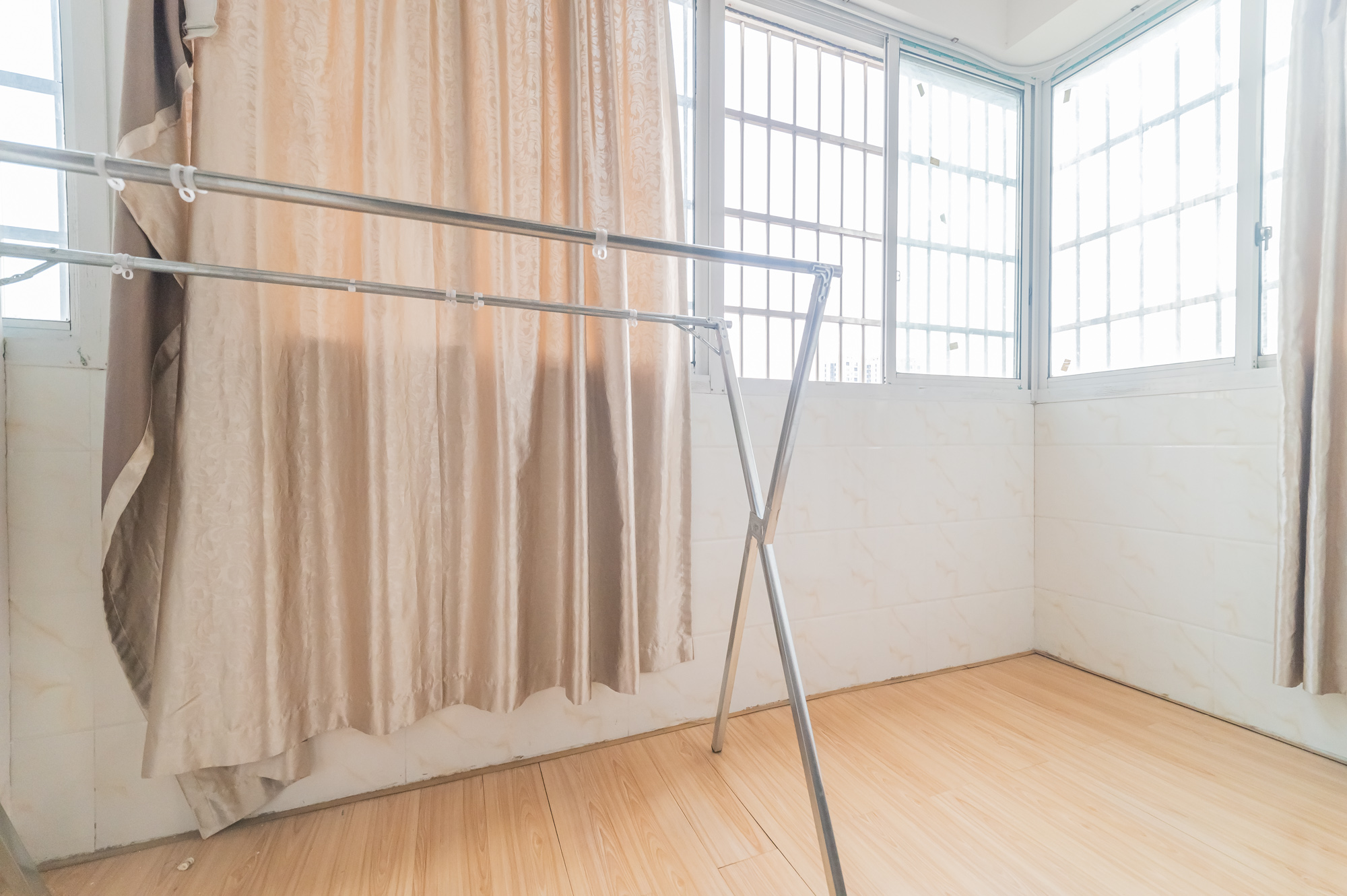 锦璨家园 3室2厅1卫 53.80万 锦璨家园 3室2厅1卫 53.80万阳台