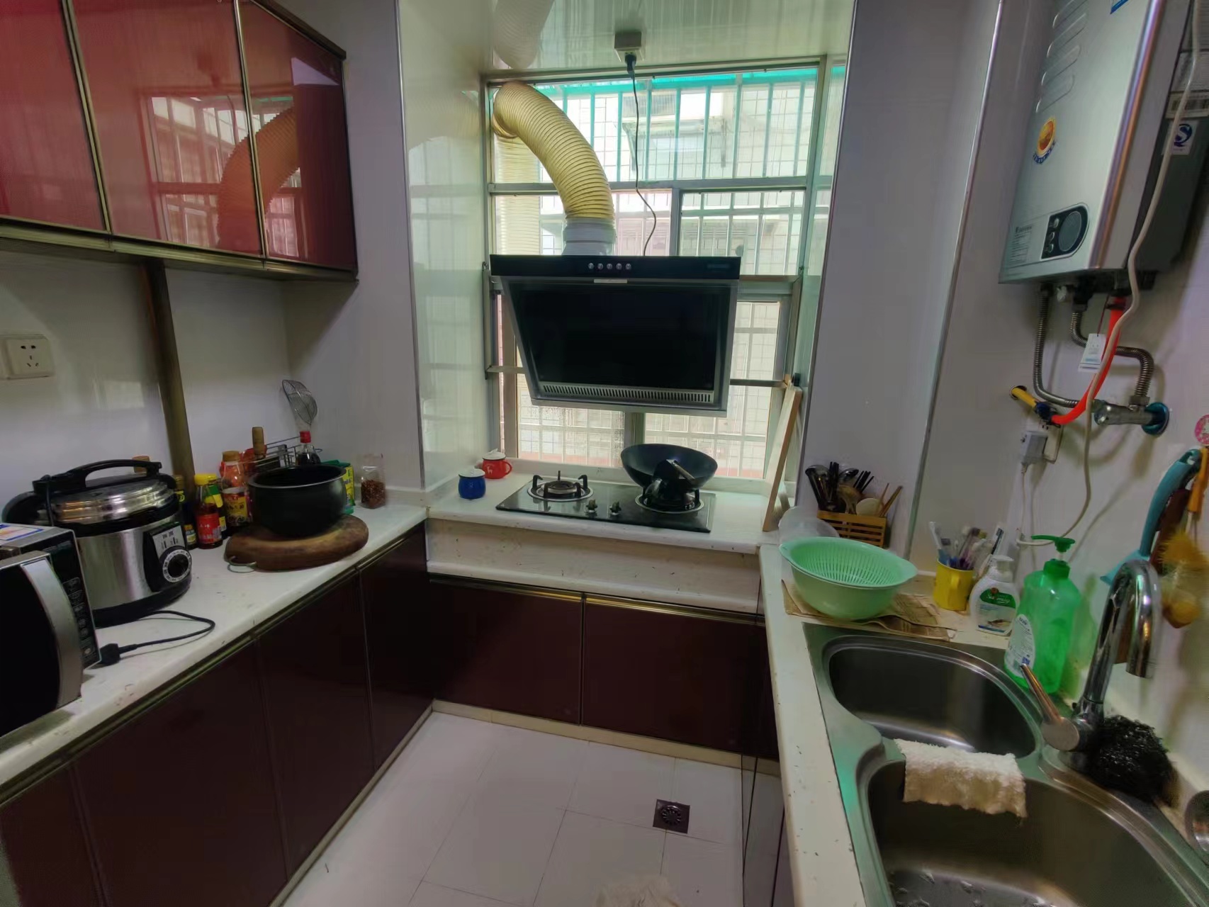 欣润楼 4室2厅2卫 63.0万 欣润楼 4室2厅2卫 63.0万室内图