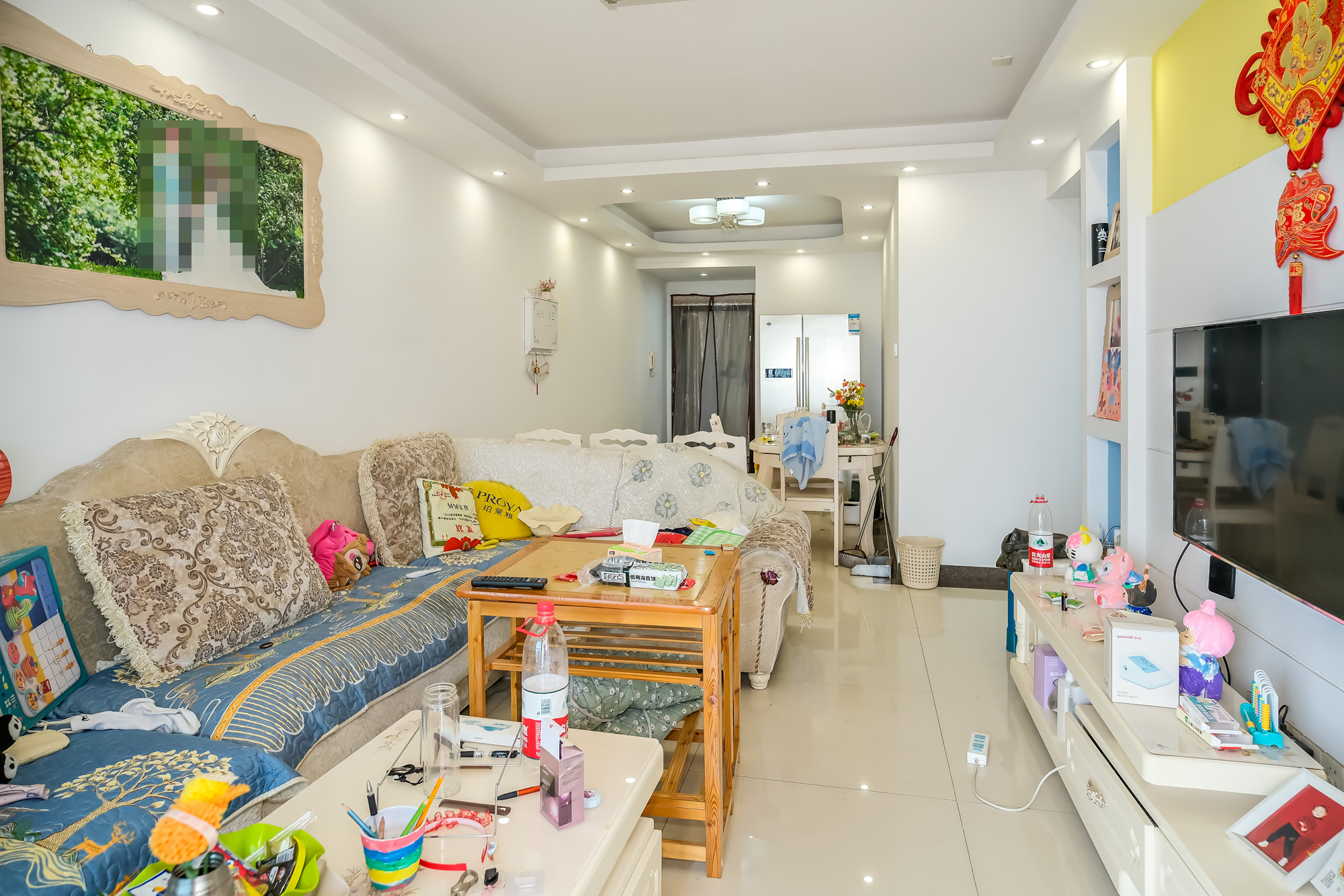 新长海广场  3室2厅1卫    54.8万客厅