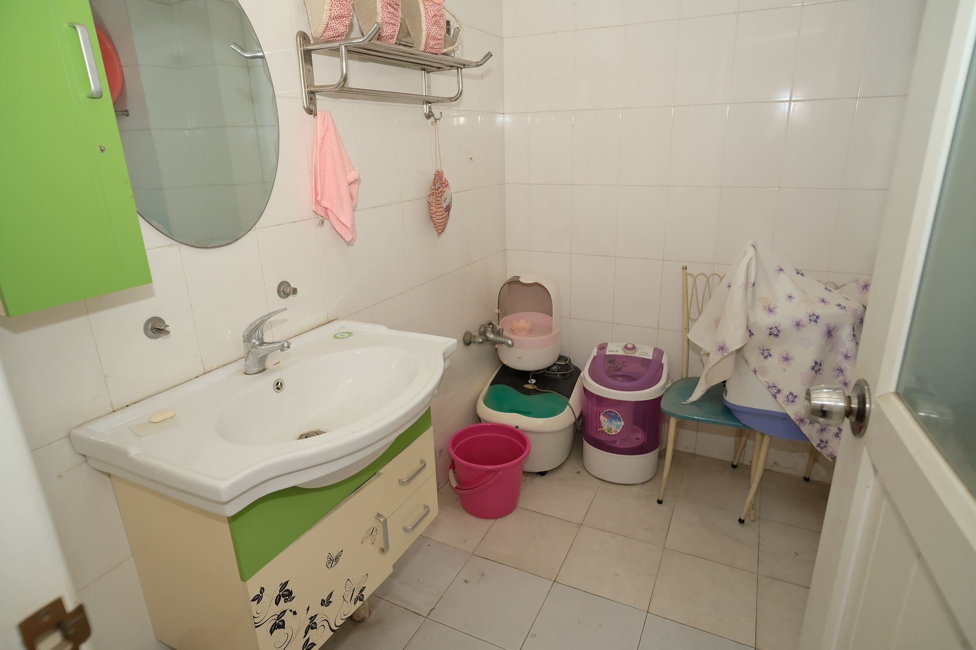 欣安小区 5室3厅3卫 83.0万 欣安小区 5室3厅3卫 83.0万卫生间