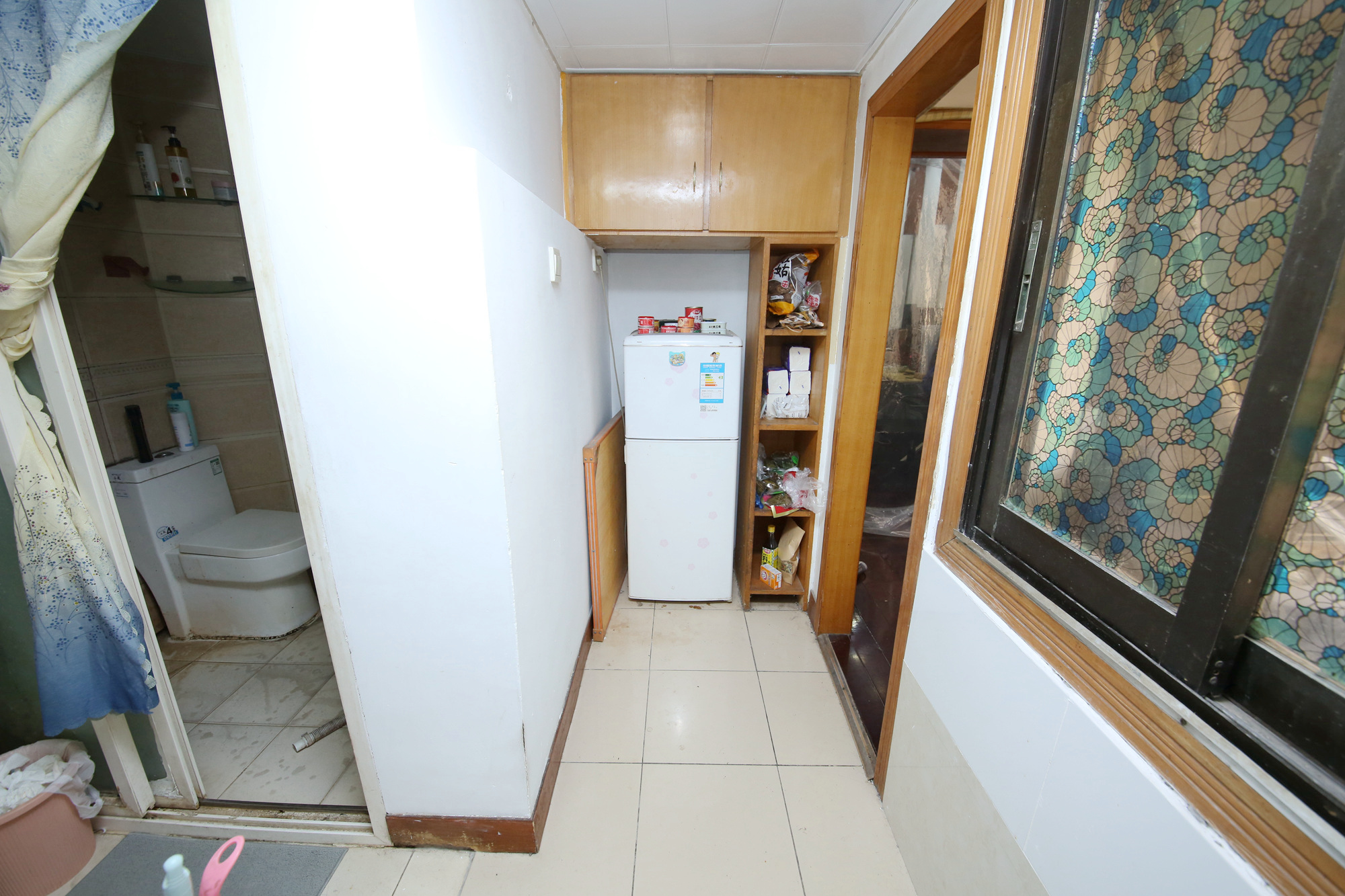 市直属机关宿舍  3室2厅1卫   65.80万卫生间