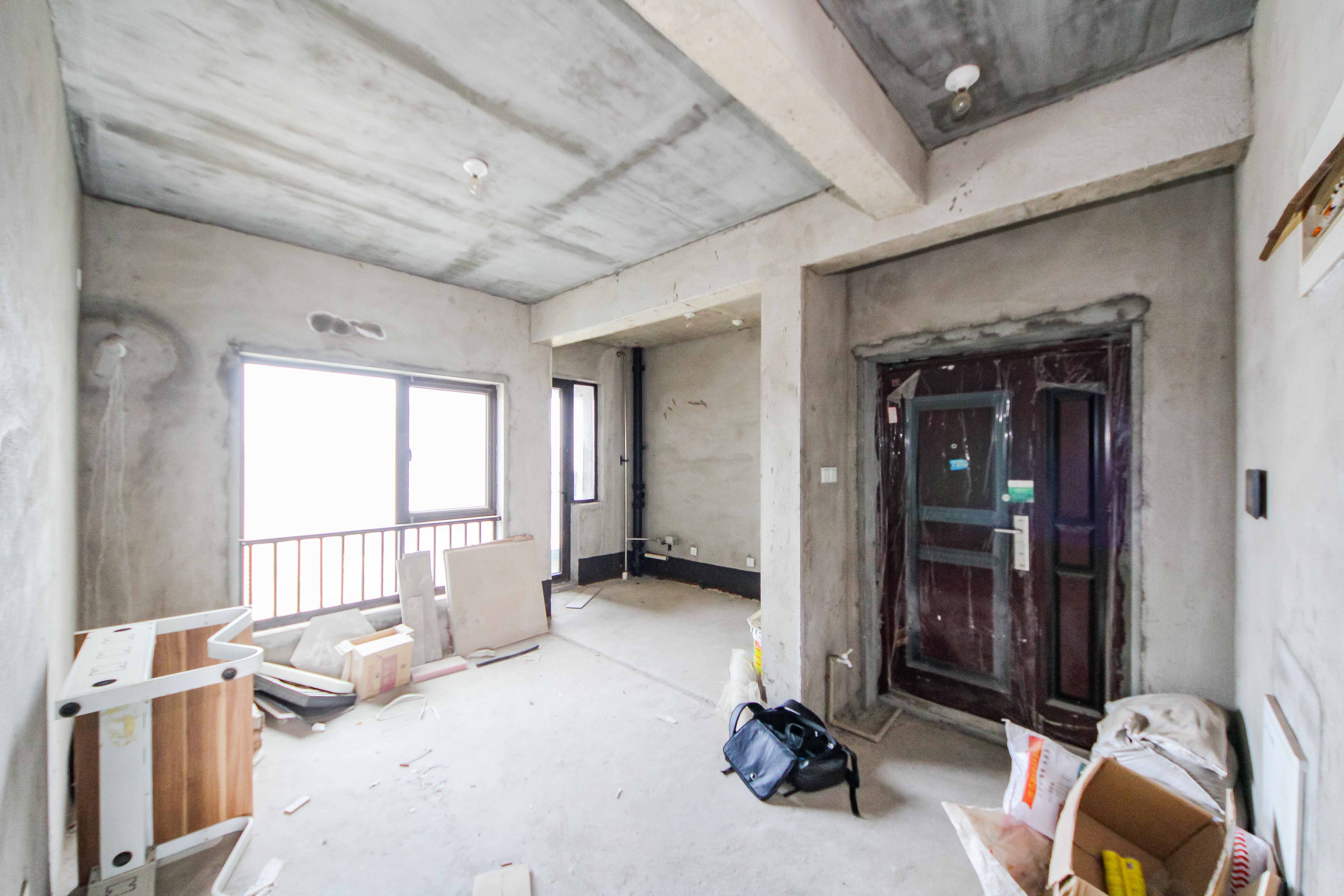中国铁建洋湖苑  3室2厅2卫    122.78万客厅