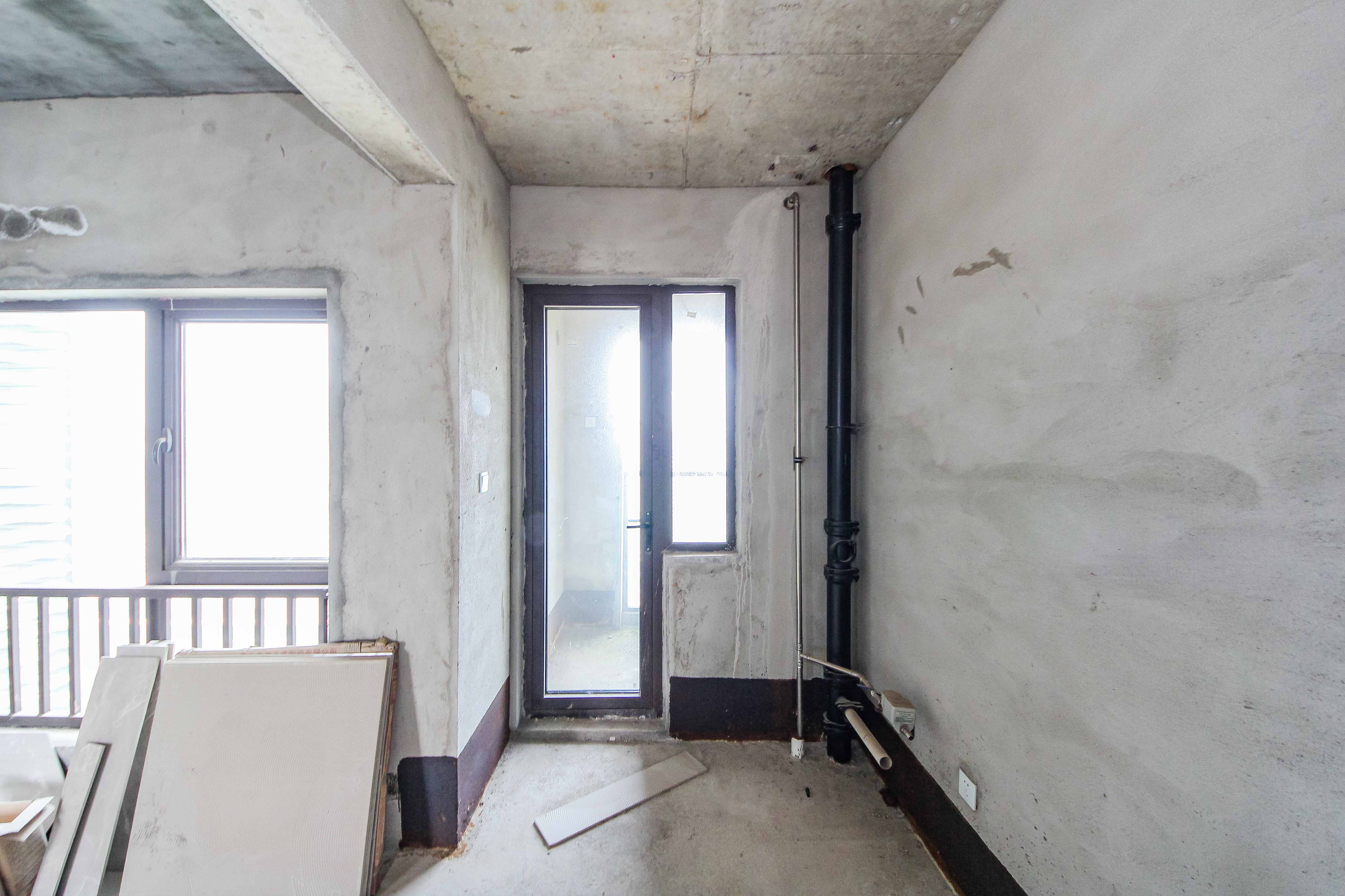 中国铁建洋湖苑  3室2厅2卫    122.78万厨房