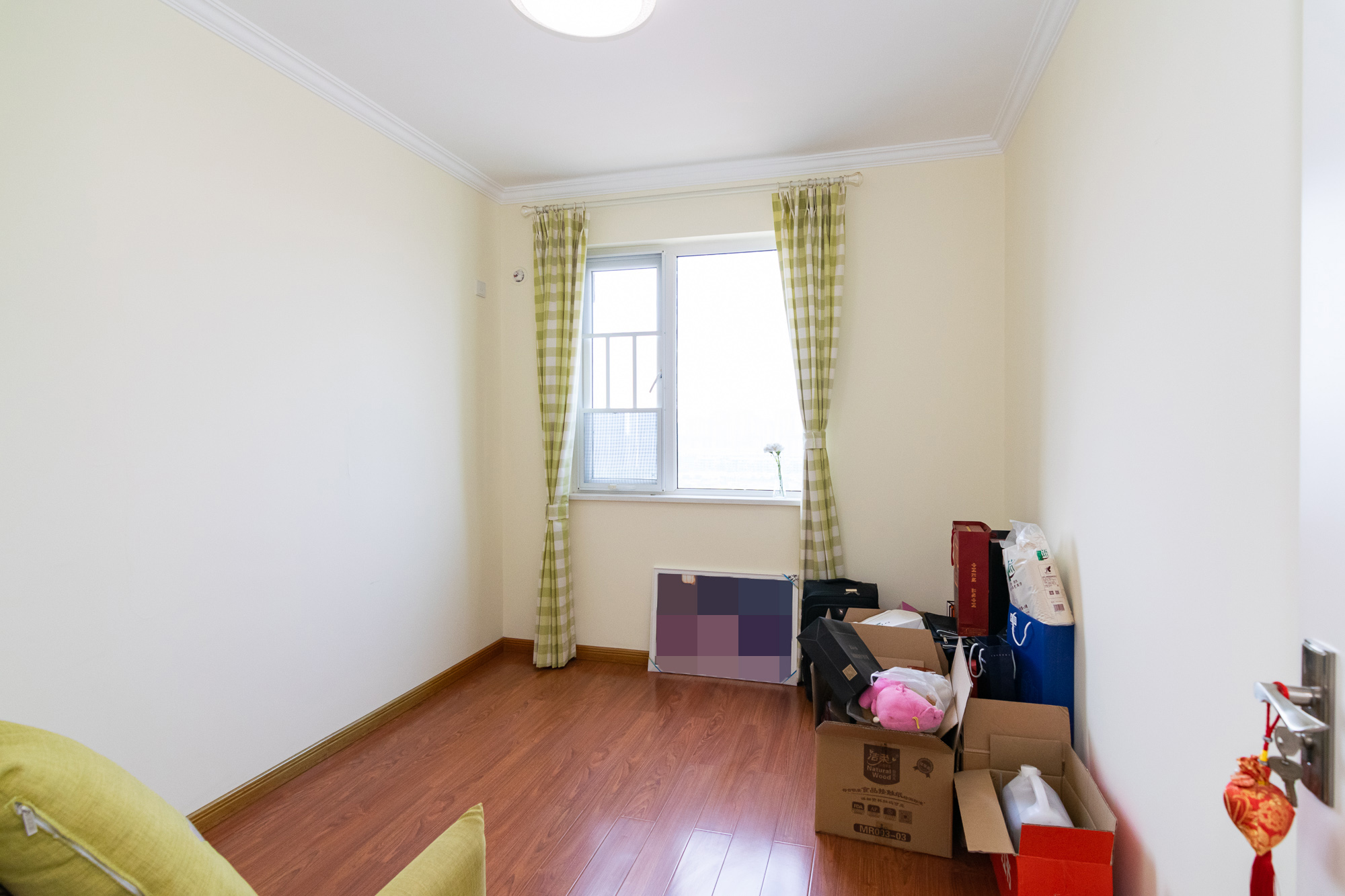 金地三千府(金地湖山樾、金地自在城)  3室2厅1卫    85.0万 金地三千府(金地湖山樾、金地自在城)  3室2厅1卫    85.0万卧室