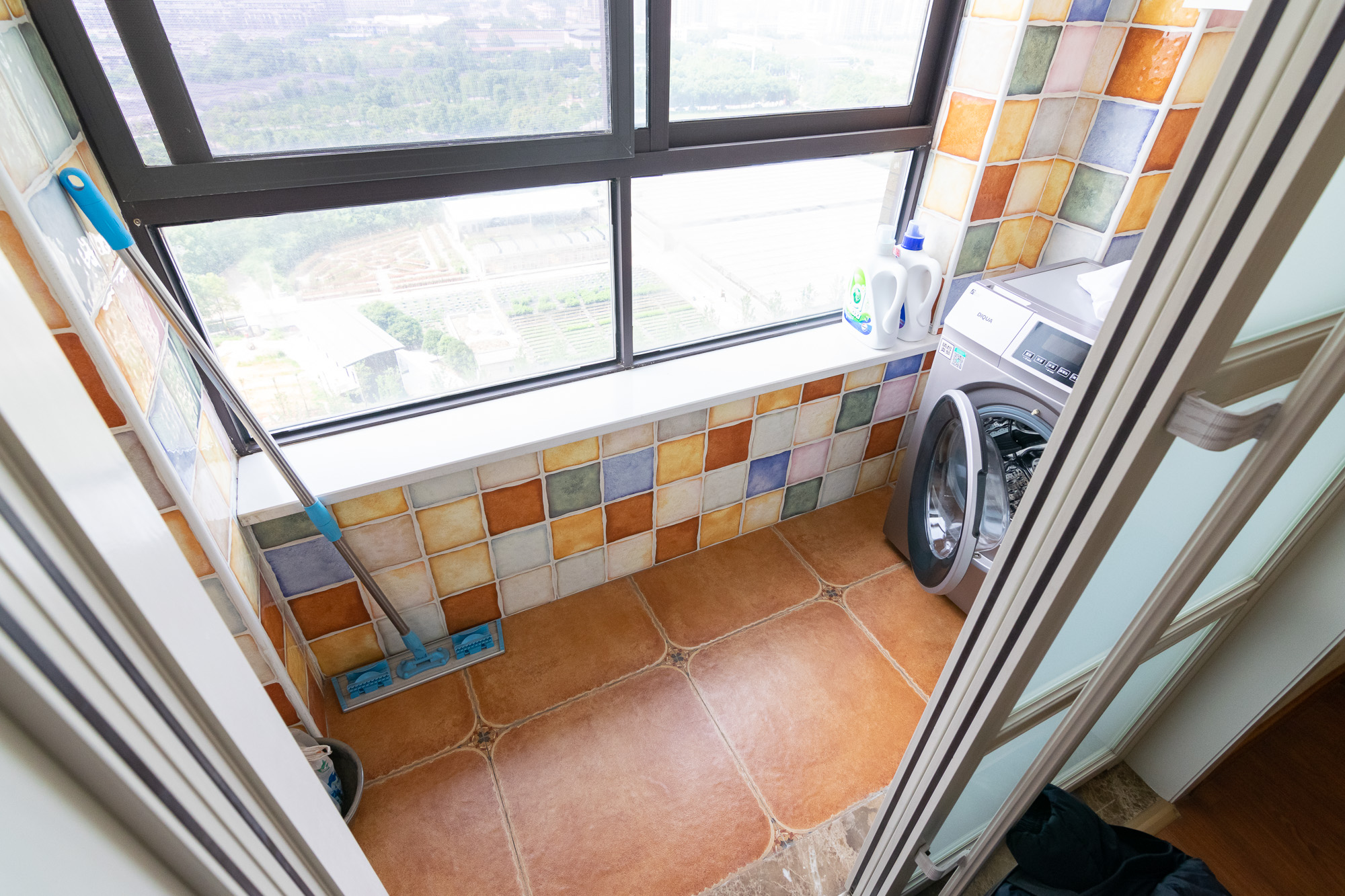 金地三千府(金地湖山樾、金地自在城)  3室2厅1卫    85.0万 金地三千府(金地湖山樾、金地自在城)  3室2厅1卫    85.0万阳台