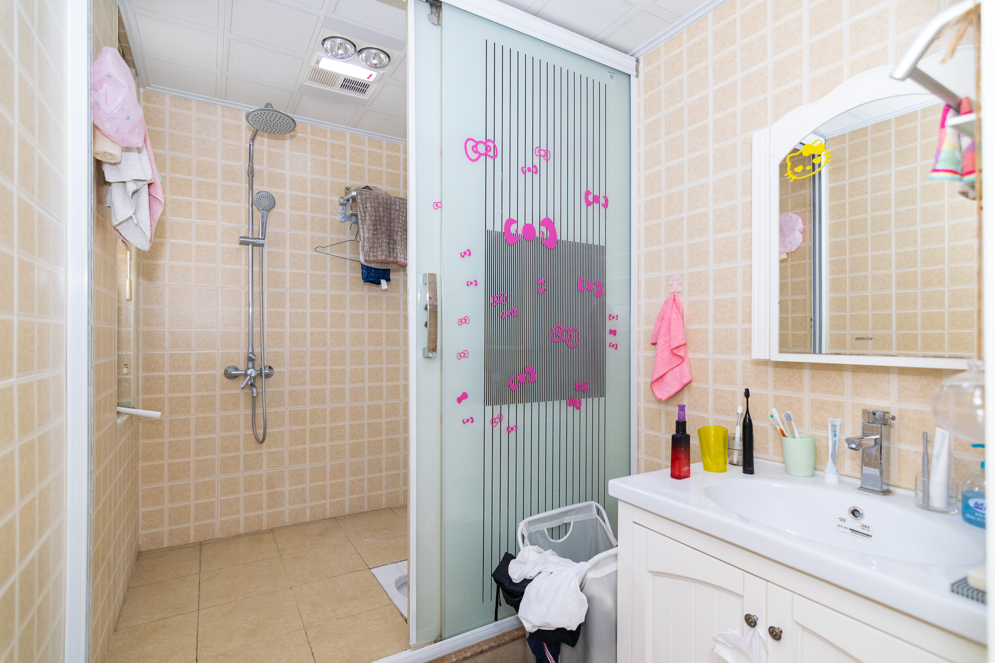 金地三千府(金地湖山樾、金地自在城)  3室2厅1卫    85.0万 金地三千府(金地湖山樾、金地自在城)  3室2厅1卫    85.0万卫生间