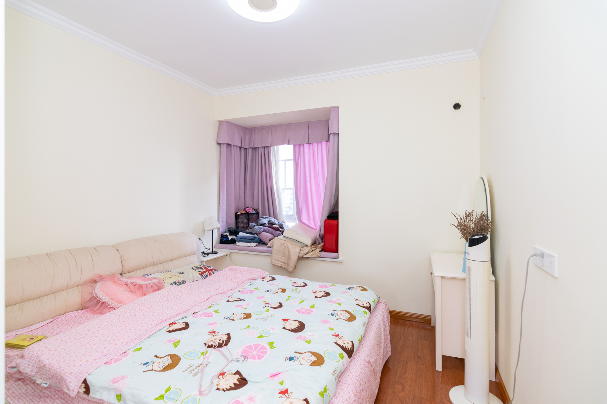 金地三千府(金地湖山樾、金地自在城)  3室2厅1卫    85.0万 金地三千府(金地湖山樾、金地自在城)  3室2厅1卫    85.0万卧室