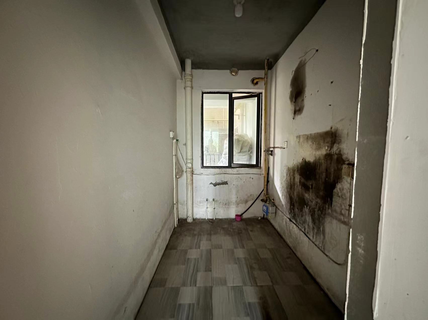 日盛山湖城 3室2厅1卫 40.0万 日盛山湖城 3室2厅1卫 40.0万室内图