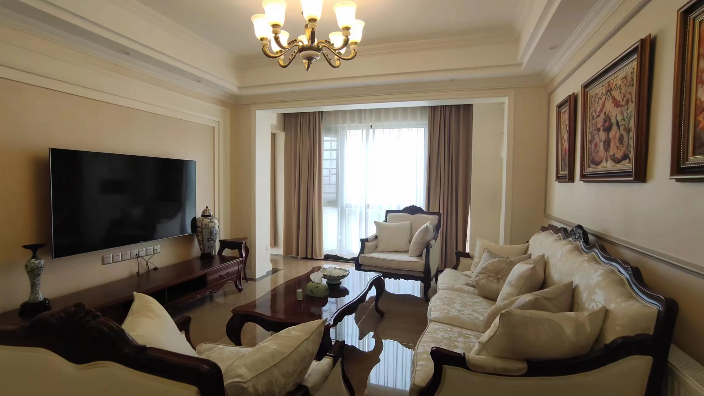 奥园广场  3室2厅1卫    105.0万 奥园广场  3室2厅1卫    105.0万室内图