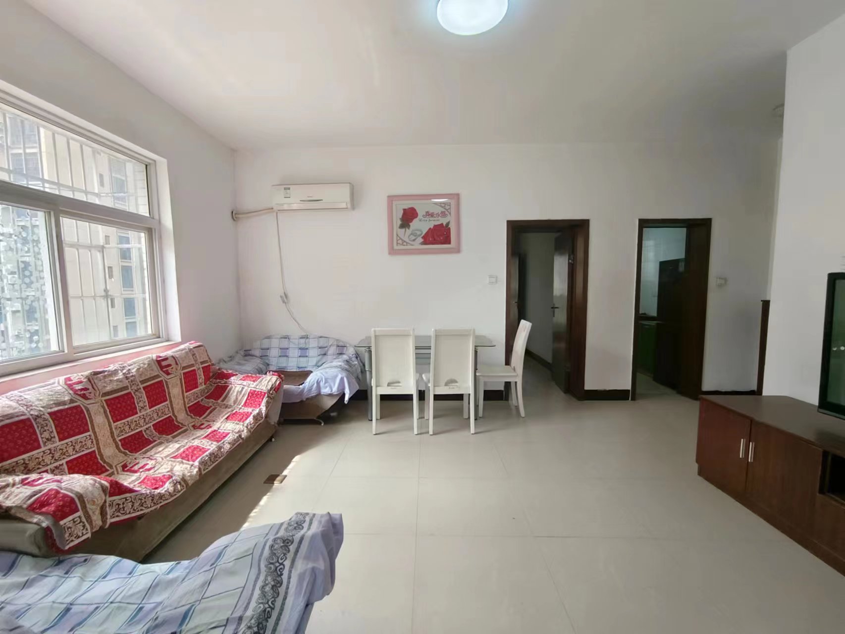 金帆小区 2室2厅1卫 25.0万 金帆小区 2室2厅1卫 25.0万室内图