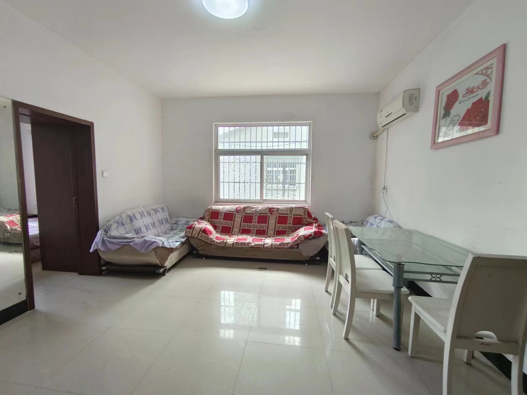 金帆小区 2室2厅1卫 25.0万 金帆小区 2室2厅1卫 25.0万室内图