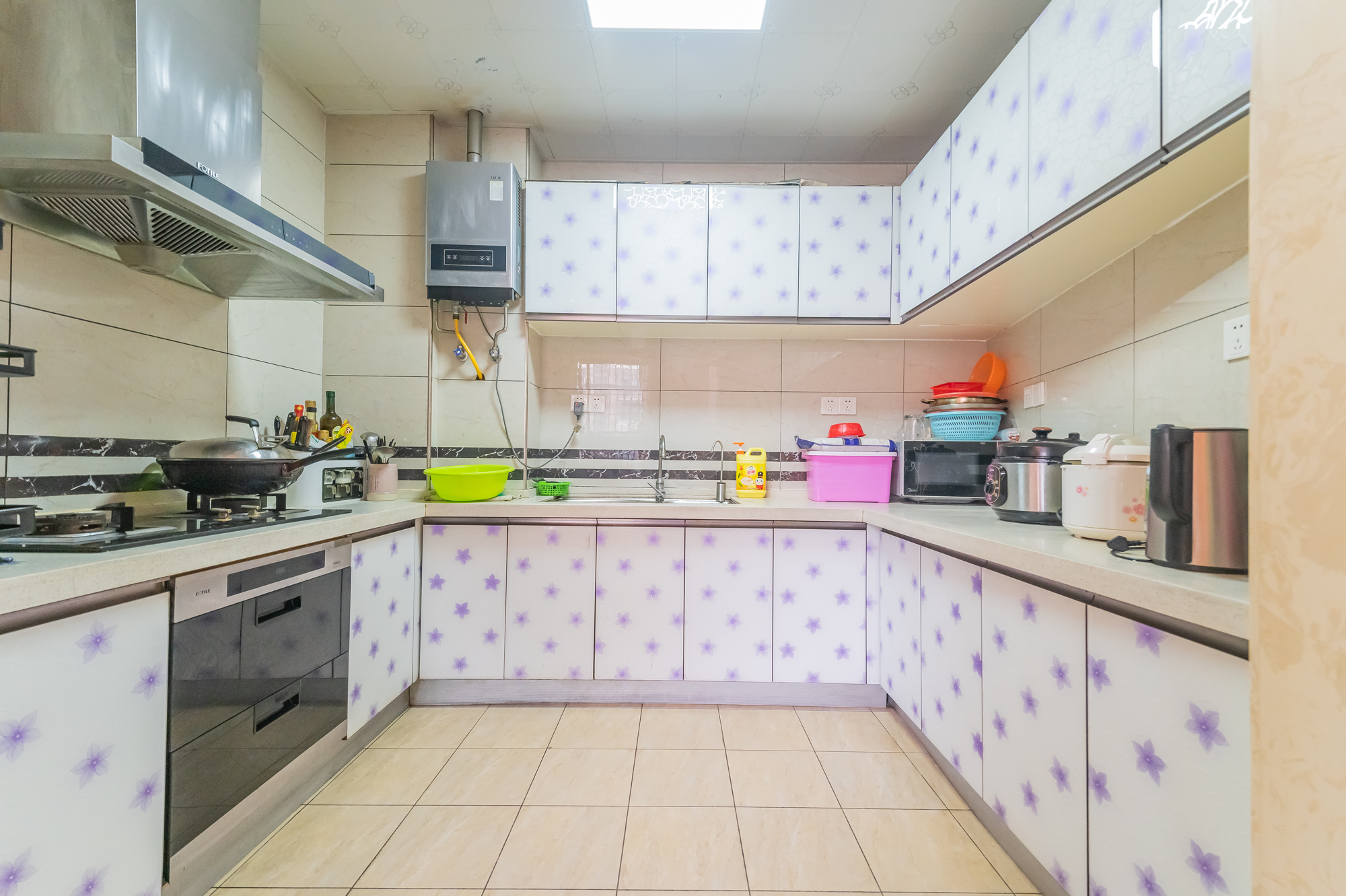 华润凤凰城一期 3室2厅2卫 84.0万 华润凤凰城一期 3室2厅2卫 84.0万厨房