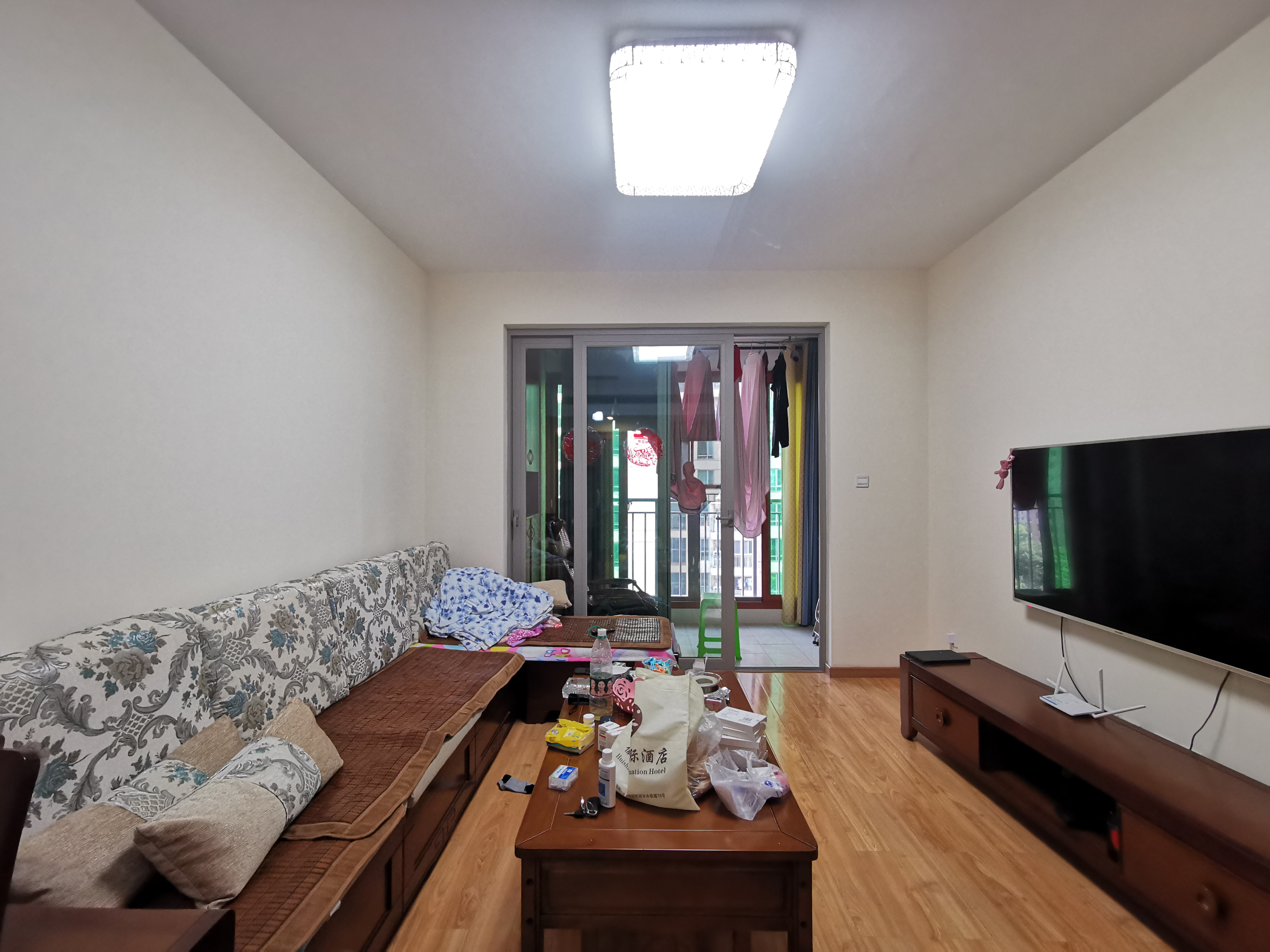 晋合湘水湾三期  3室2厅1卫    130.0万 晋合湘水湾三期  3室2厅1卫    130.0万室内图