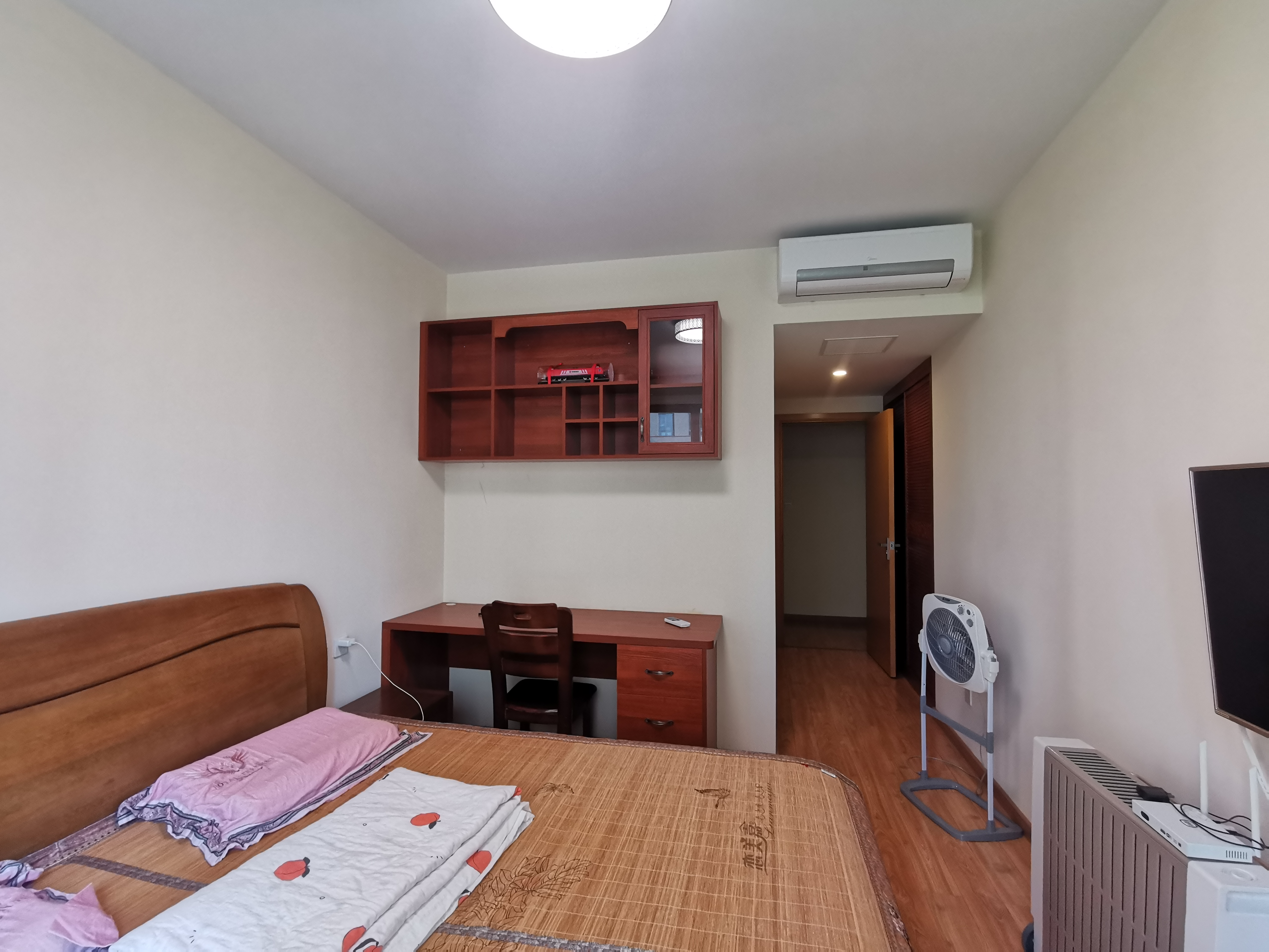 晋合湘水湾三期  3室2厅1卫    130.0万 晋合湘水湾三期  3室2厅1卫    130.0万室内图