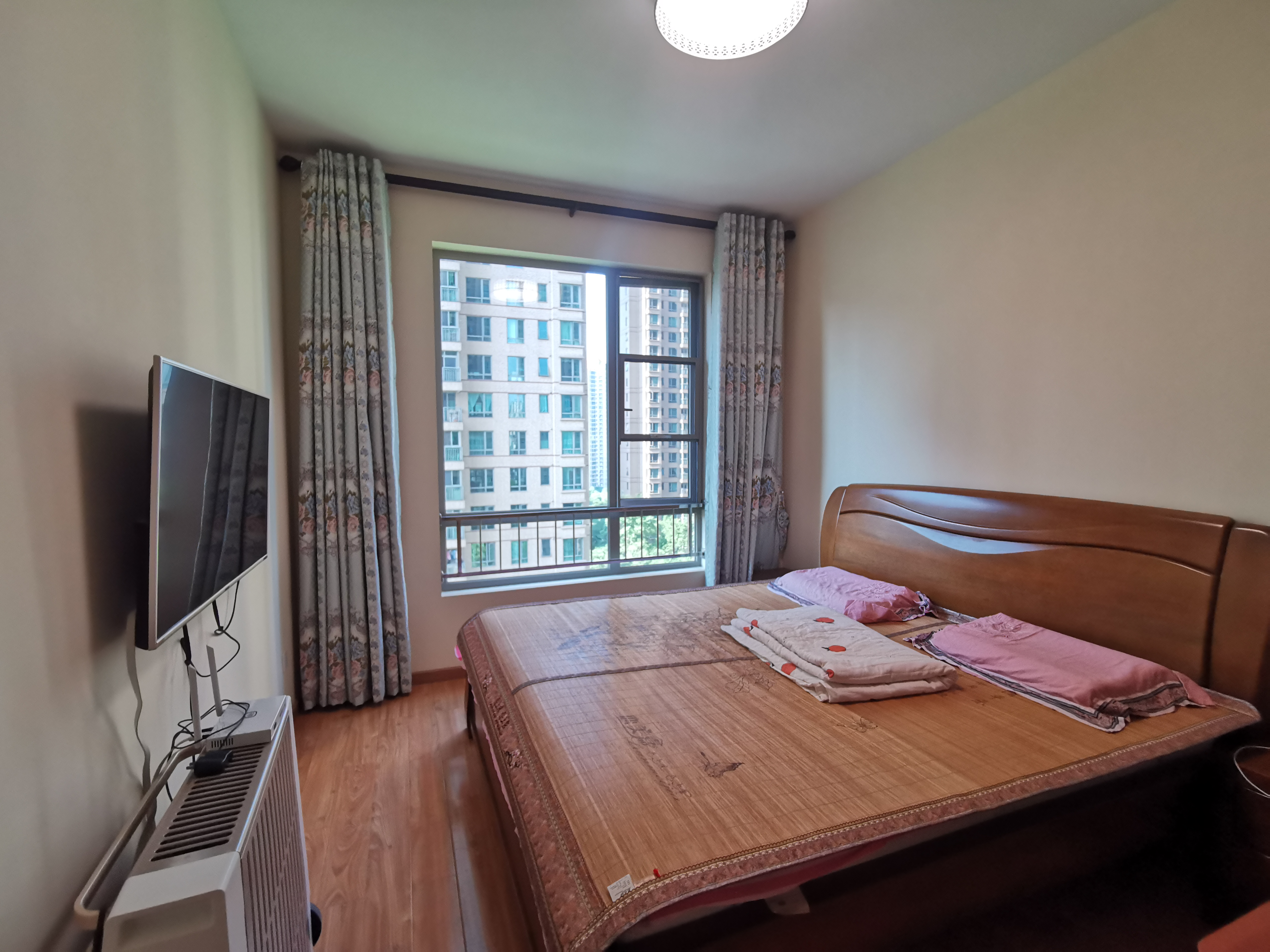 晋合湘水湾三期  3室2厅1卫    130.0万 晋合湘水湾三期  3室2厅1卫    130.0万室内图