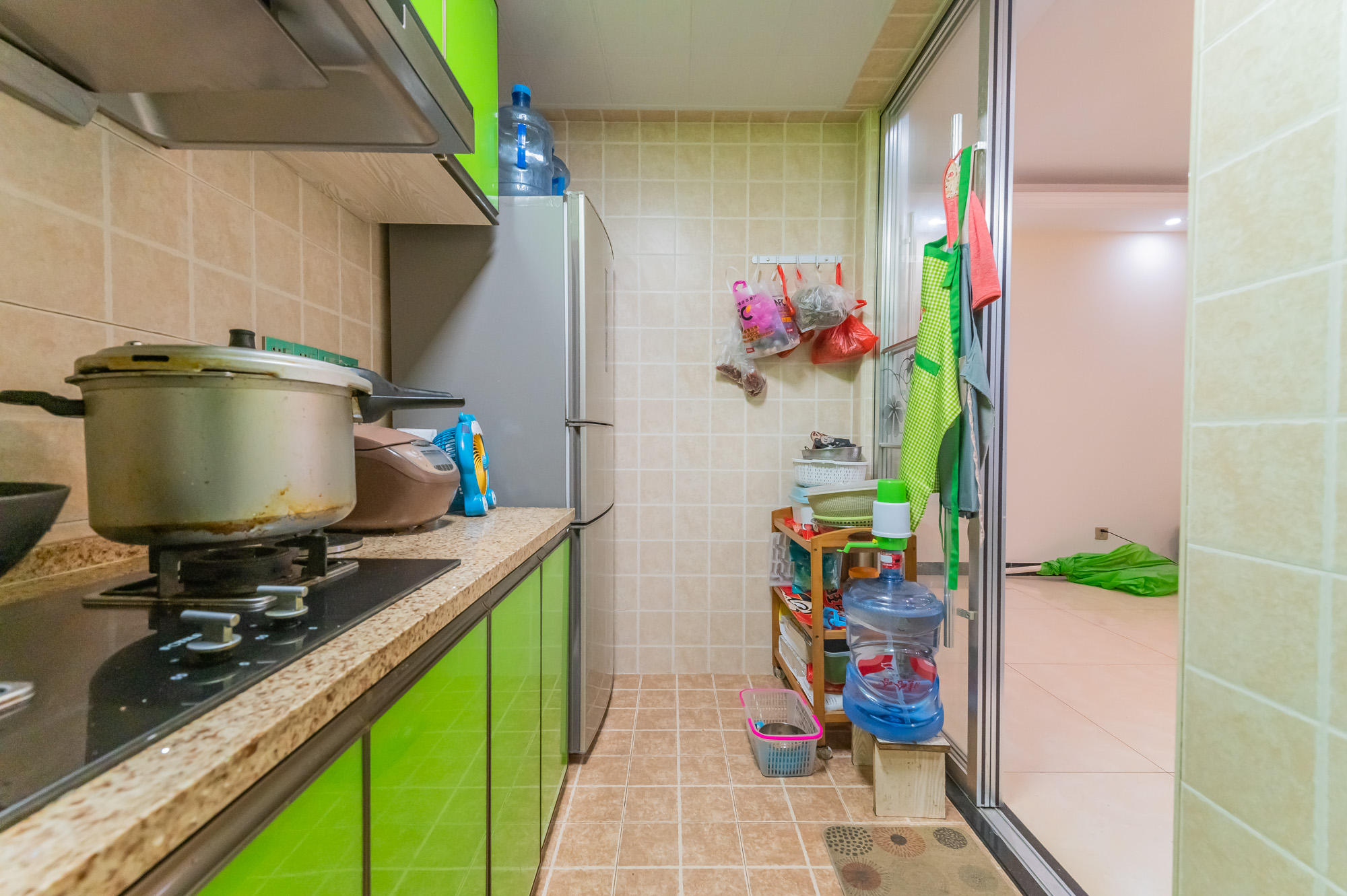 蓝山郡 2室2厅1卫 56.0万 蓝山郡 2室2厅1卫 56.0万厨房