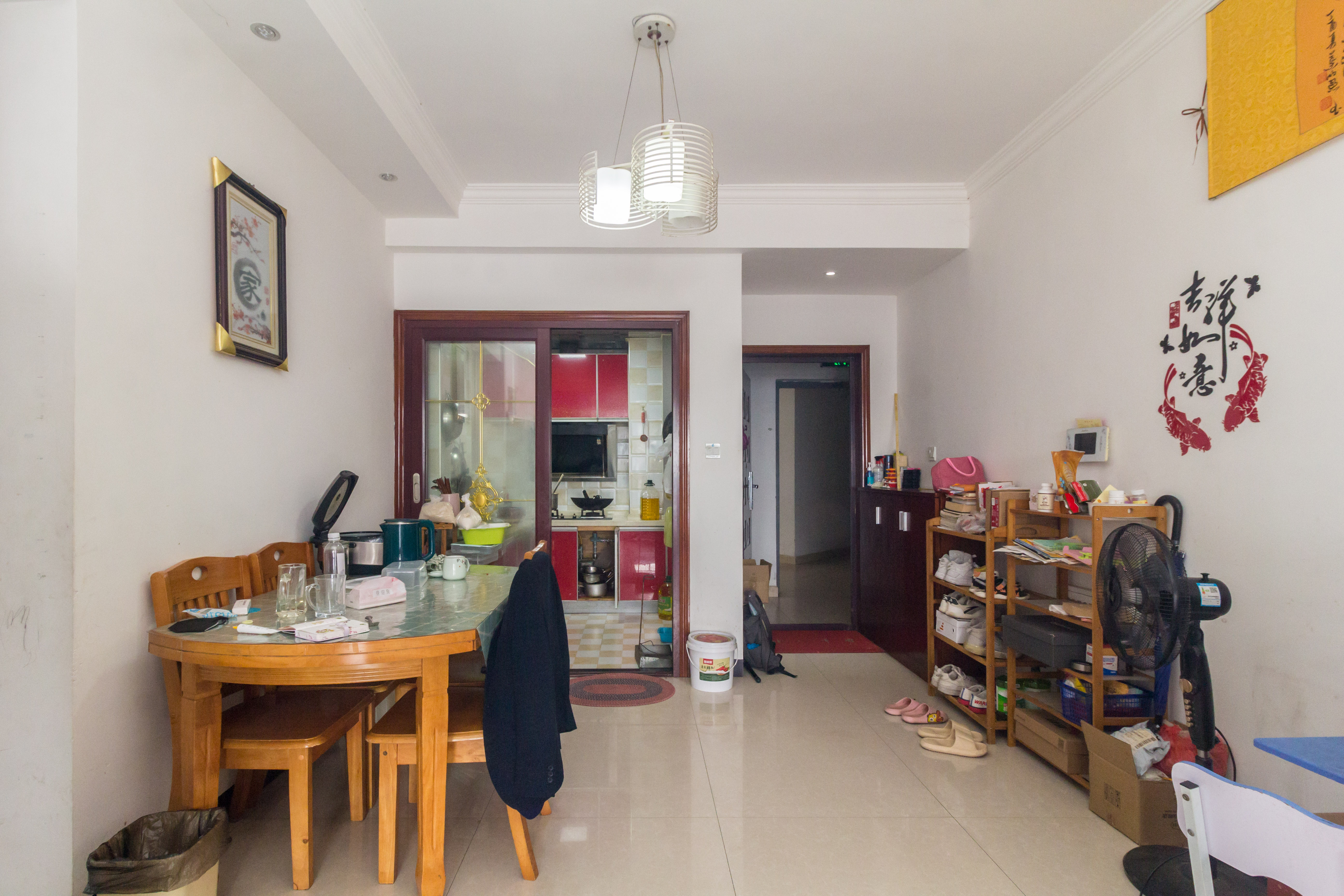 光明城市(星辰青年城) 2室2厅1卫 46.46万 光明城市(星辰青年城) 2室2厅1卫 46.46万客厅