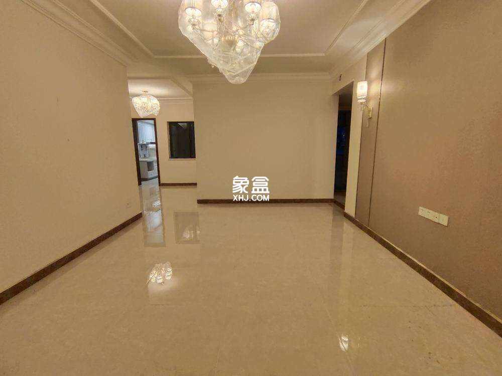 恒大华府 3室2厅2卫 88.0万 恒大华府 3室2厅2卫 88.0万室内图