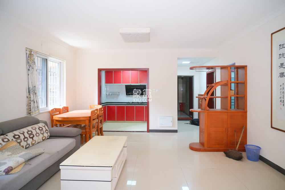 山水湾WS区  4室2厅2卫    65.0万