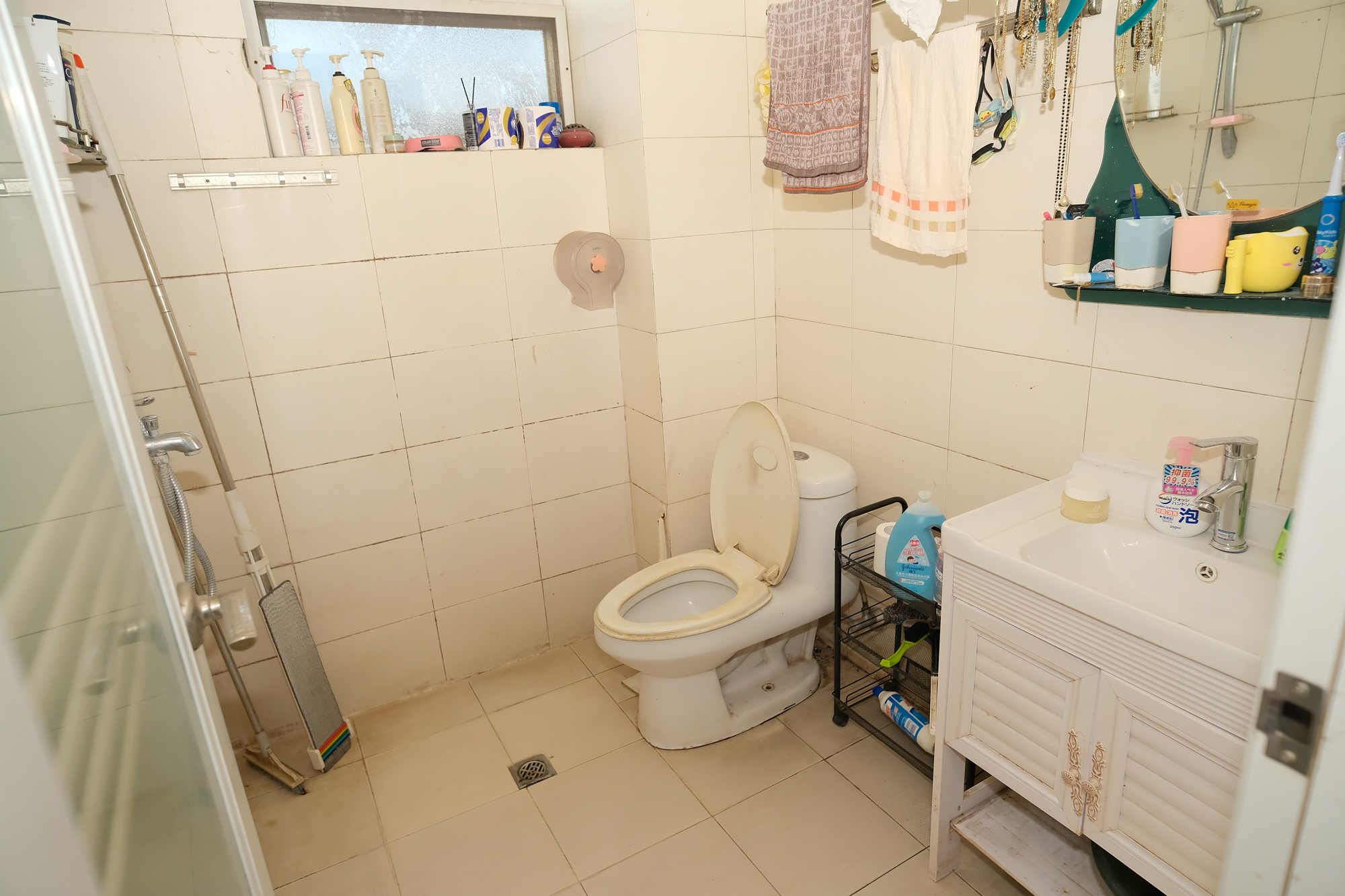 山水人家三期 2室1厅1卫 58.00万 山水人家三期 2室1厅1卫 58.00万卫生间