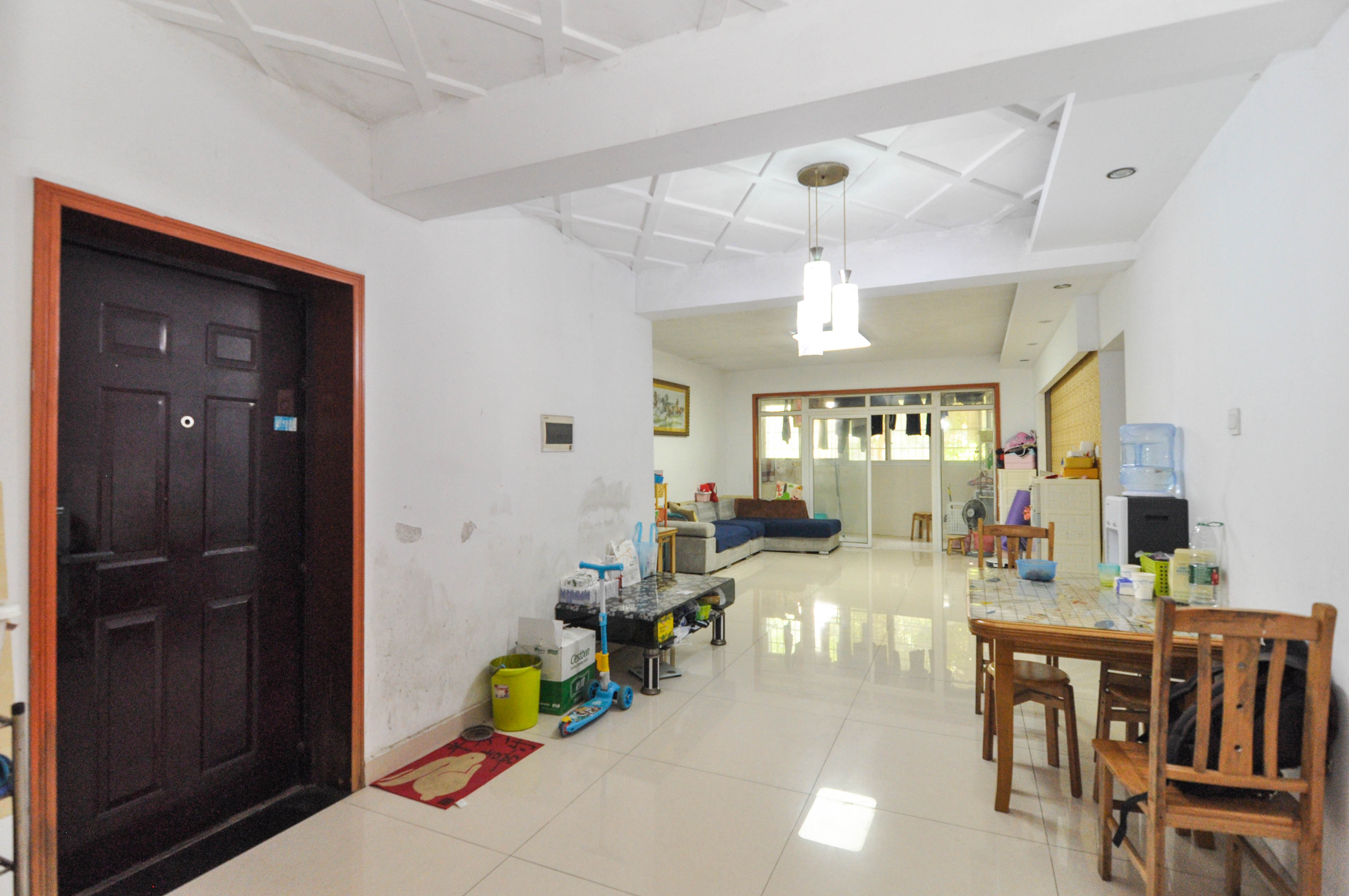 麓谷E家人 3室2厅2卫 72.8万 麓谷E家人 3室2厅2卫 72.8万客厅