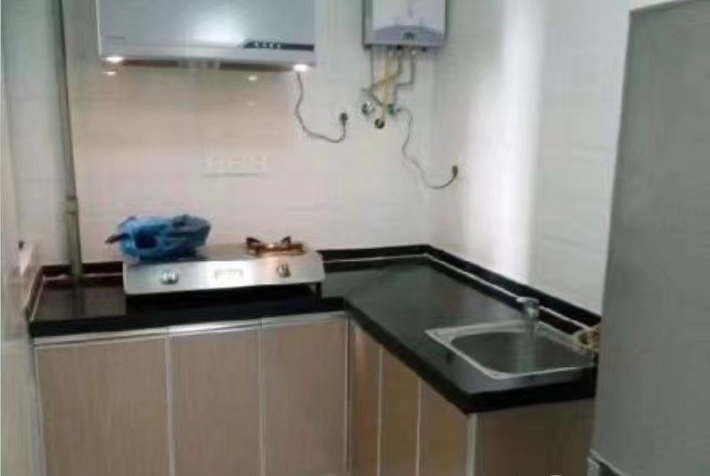 慈善大厦  1室1厅1卫    24.0万 慈善大厦  1室1厅1卫    24.0万室内图